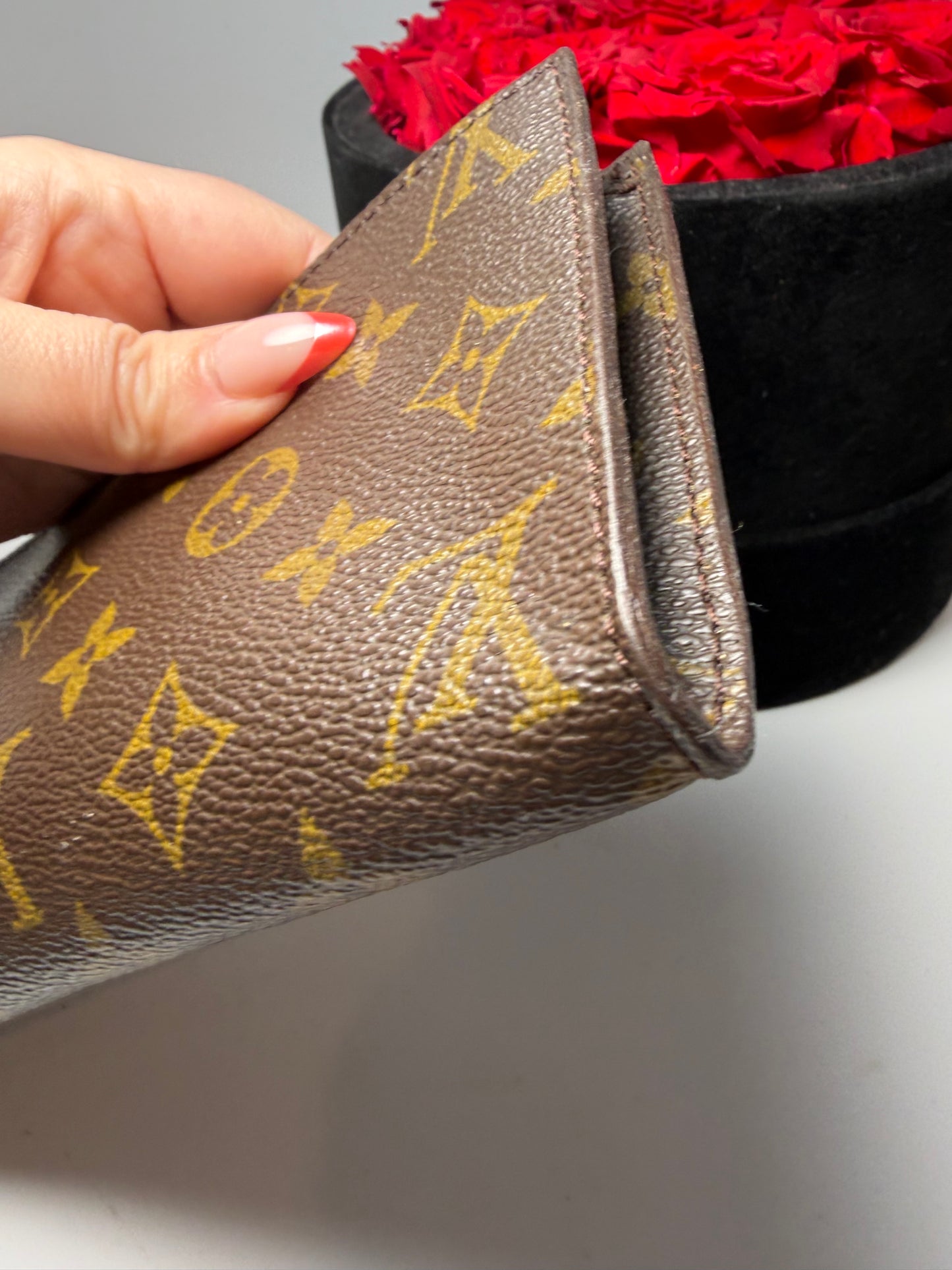 Louis Vuitton Bucket GM Pouch Monogram