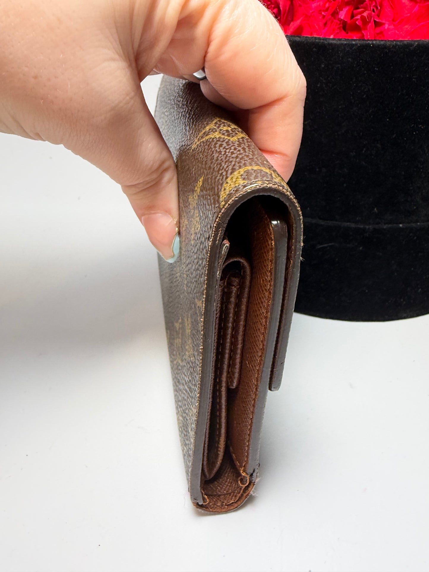 Louis Vuitton Porte Tressor Etui Papier Passport Wallet Monogram