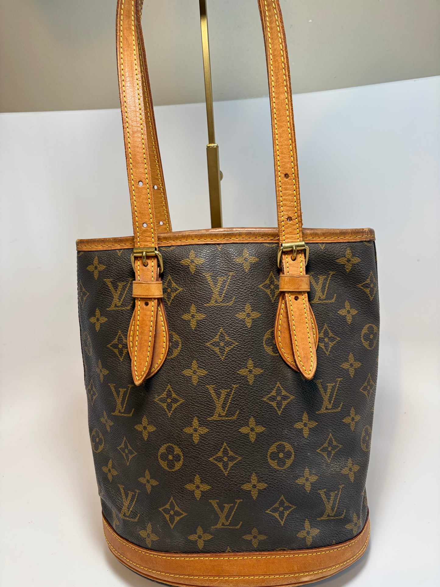 Louis Vuitton Petite Bucket Bag PM Monogram Tote