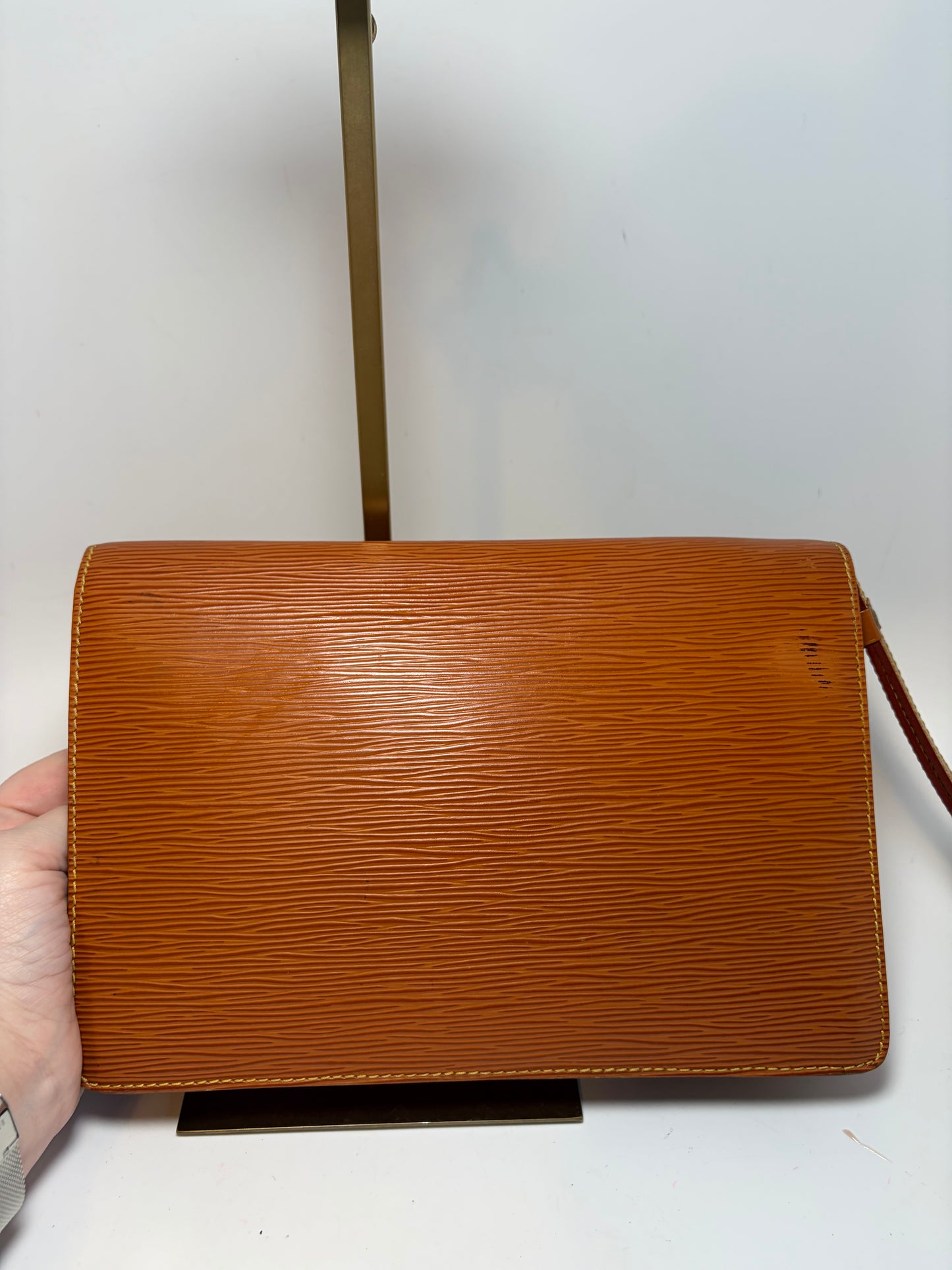 Louis Vuitton Pochette Sellier Draggone Clutch/Wristlet Cognac Epi Leather