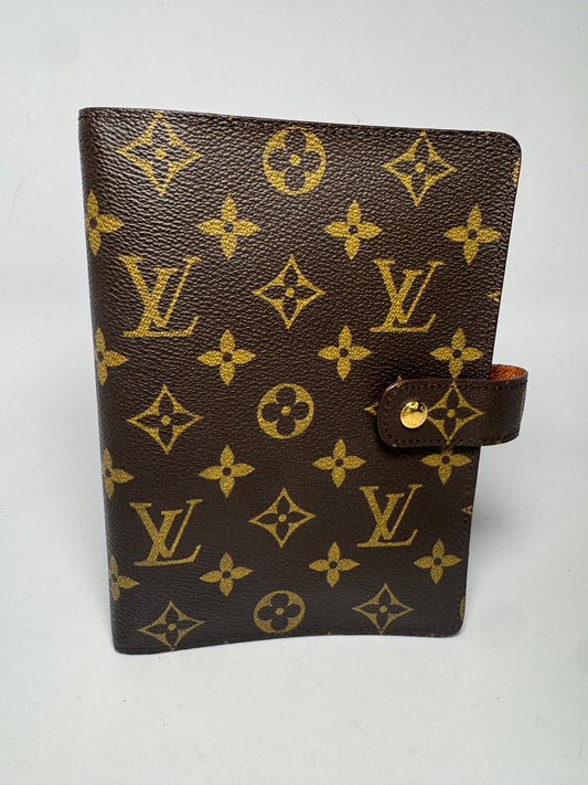 Louis Vuitton Agenda MM in Monogram