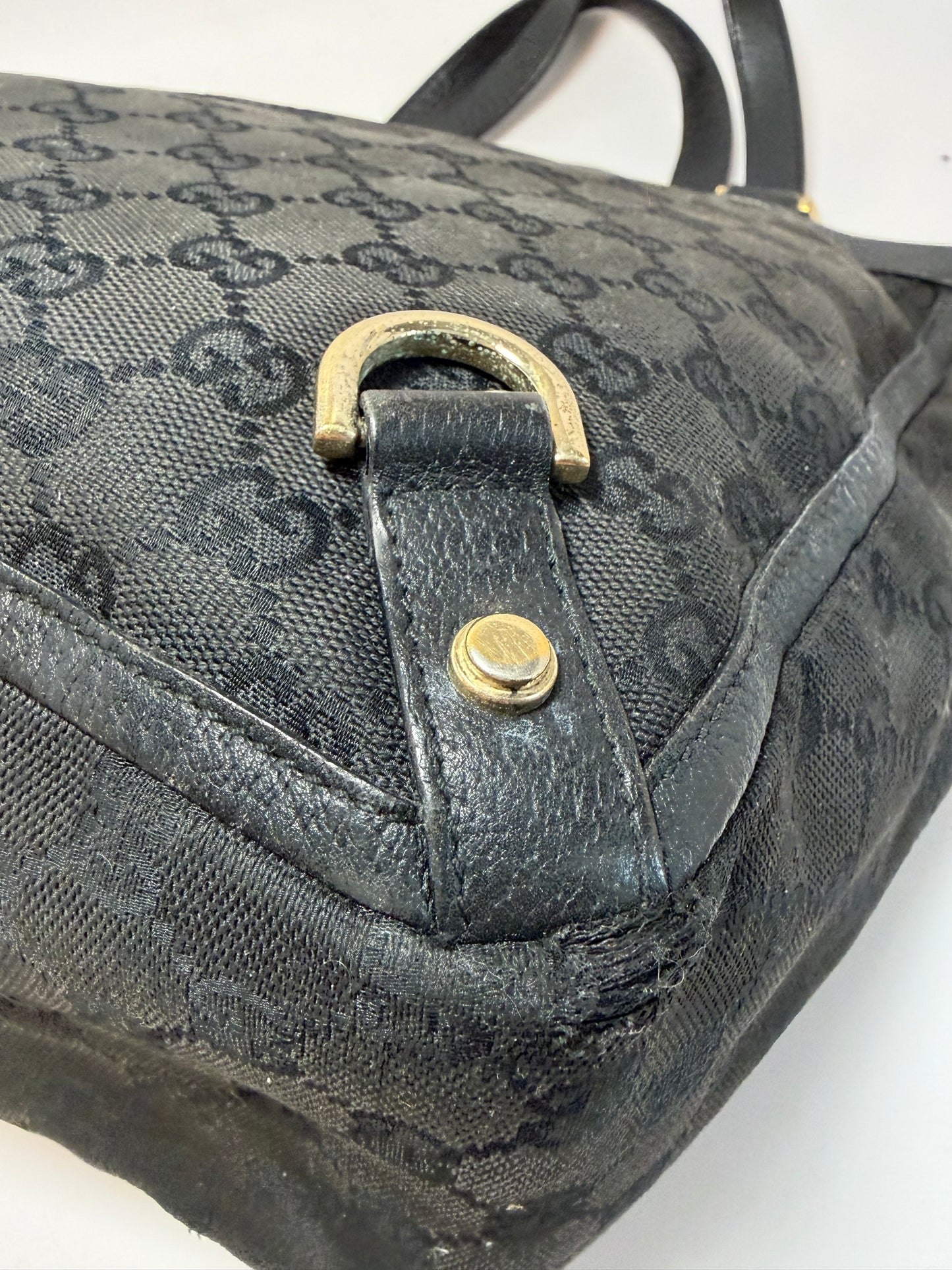 Gucci Abbey Tote Black GG Monogram Canvas & Leather comes with certificate of authenticity from Entrupy