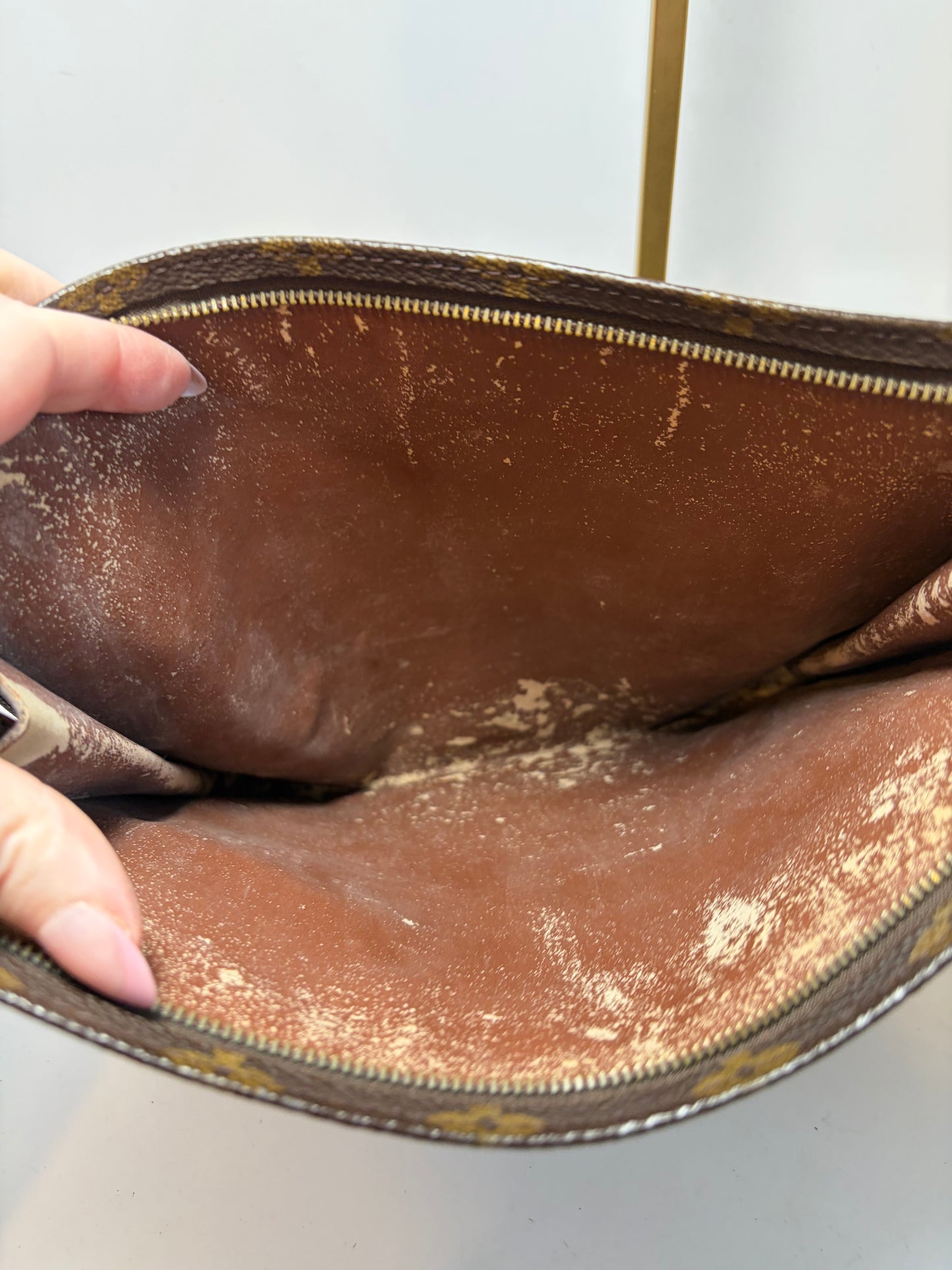 Louis Vuitton Toiletry Pouch 26, Made in France
