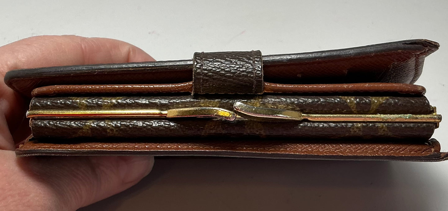 Louis Vuitton French Purse Kiss Lock Wallet Monogram