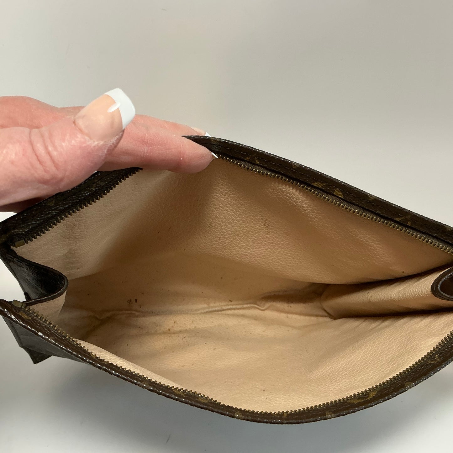 Louis Vuitton Monogram Toiletry Pouch 26