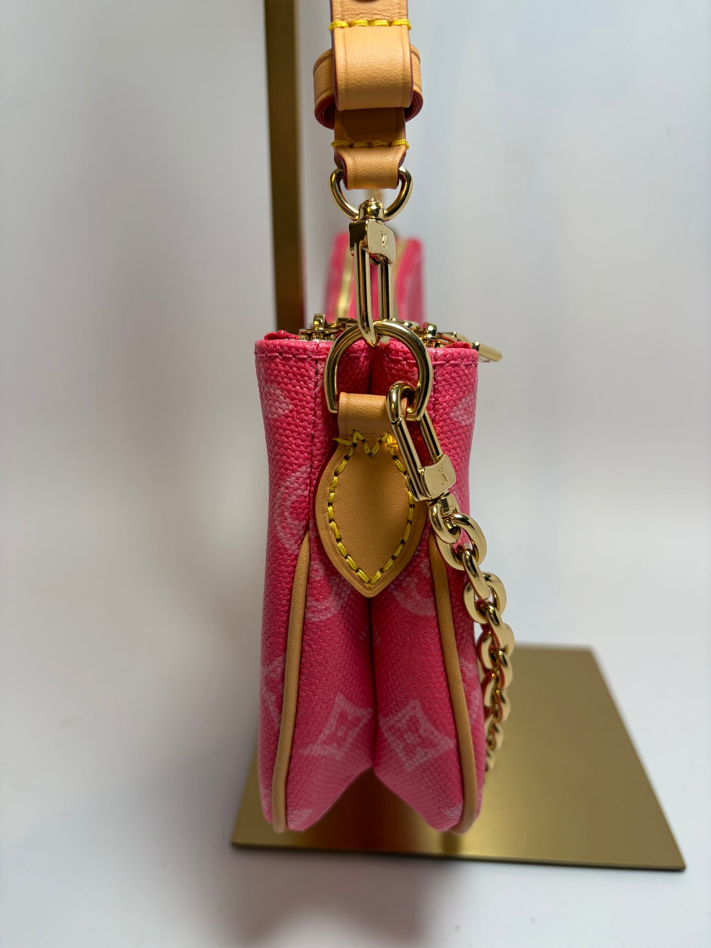 Louis Vuitton Liv Pochette Rose Ruban Monogram Shoulder Bag/Crossbody