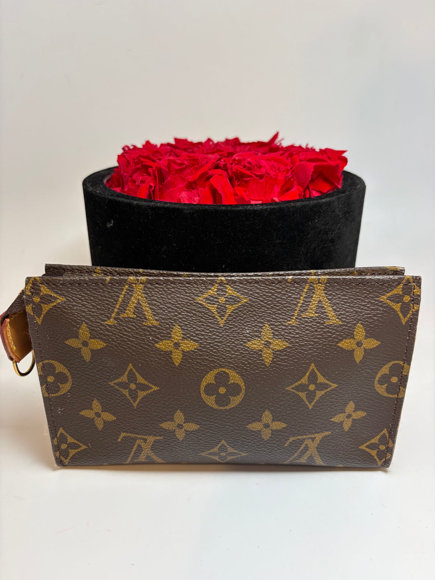 Louis Vuitton Bucket PM Toiletry Pouch Monogram, Made in France February 1999
