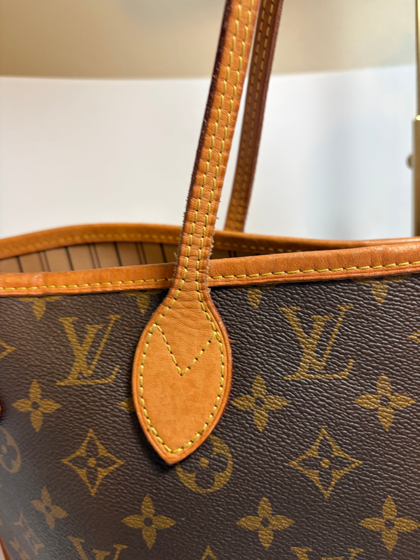 Louis Vuitton Neverfull MM Monogram Tote w/COA
