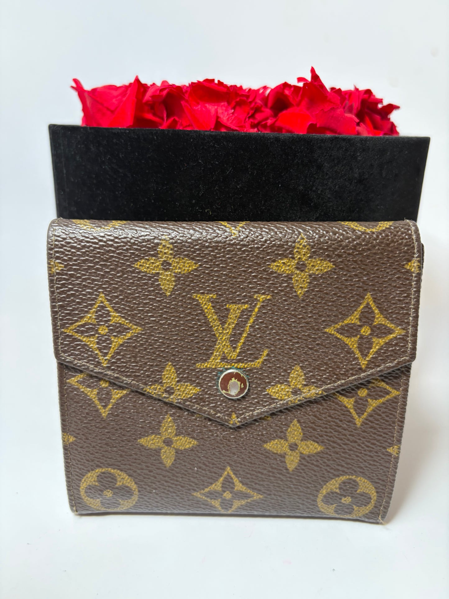 Louis Vuitton Elise Monogram Wallet