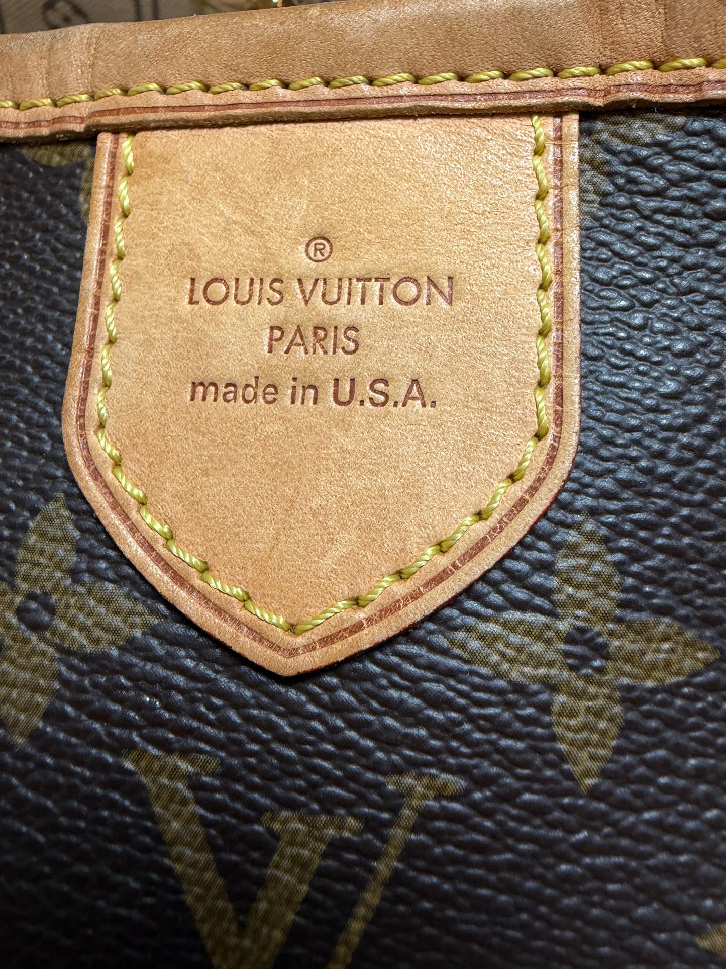 Louis Vuitton Delightful PM Monogram Shoulder Bag w/Certificate of Authenticity