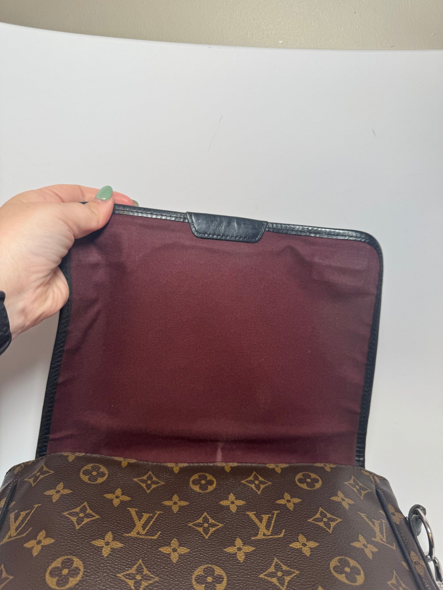 Louis Vuitton Macassar Bass GM Black Leather & Monogram Crossbody