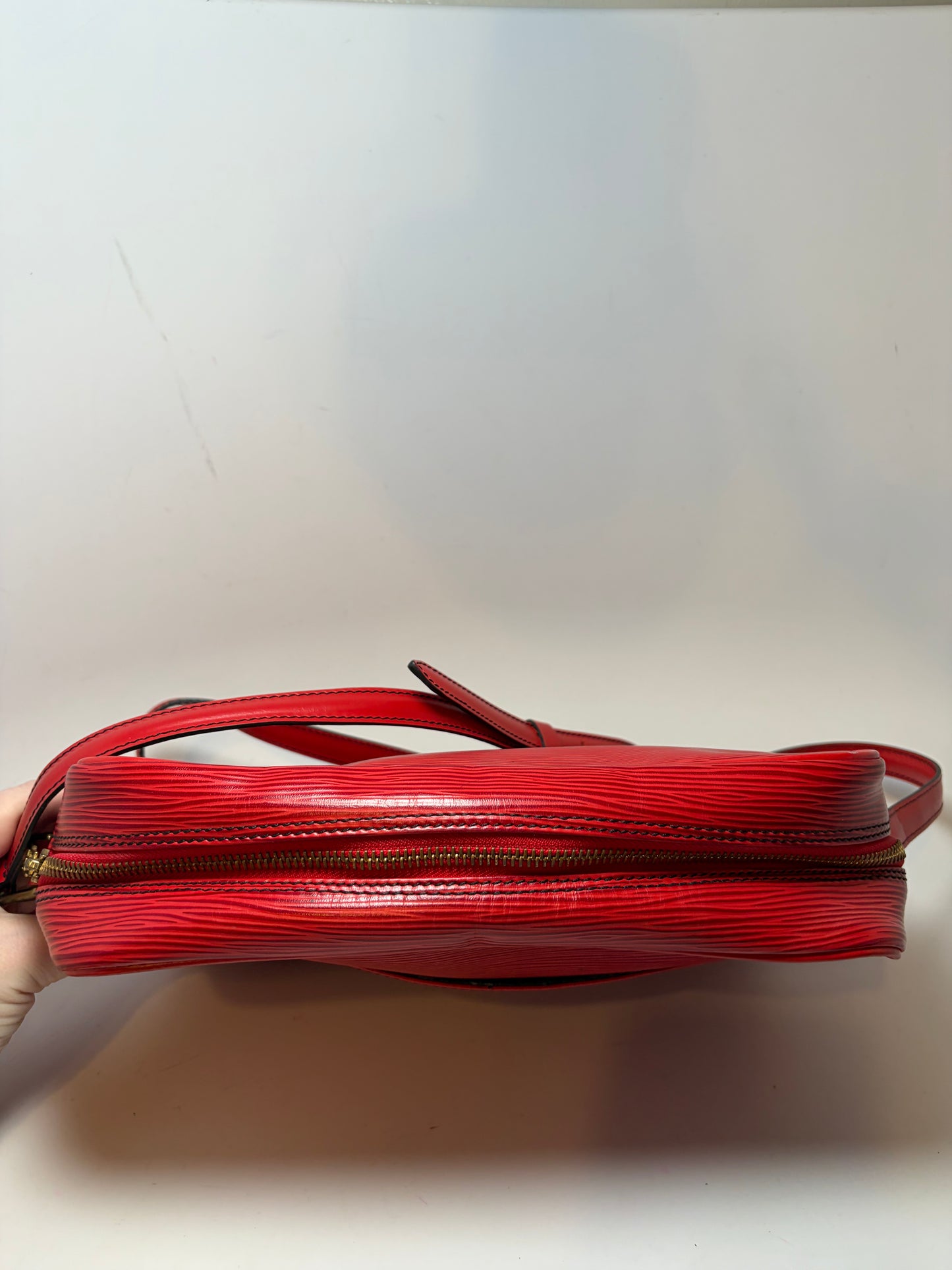 Louis Vuitton Trocadero 27 Red Epi Leather Crossbody