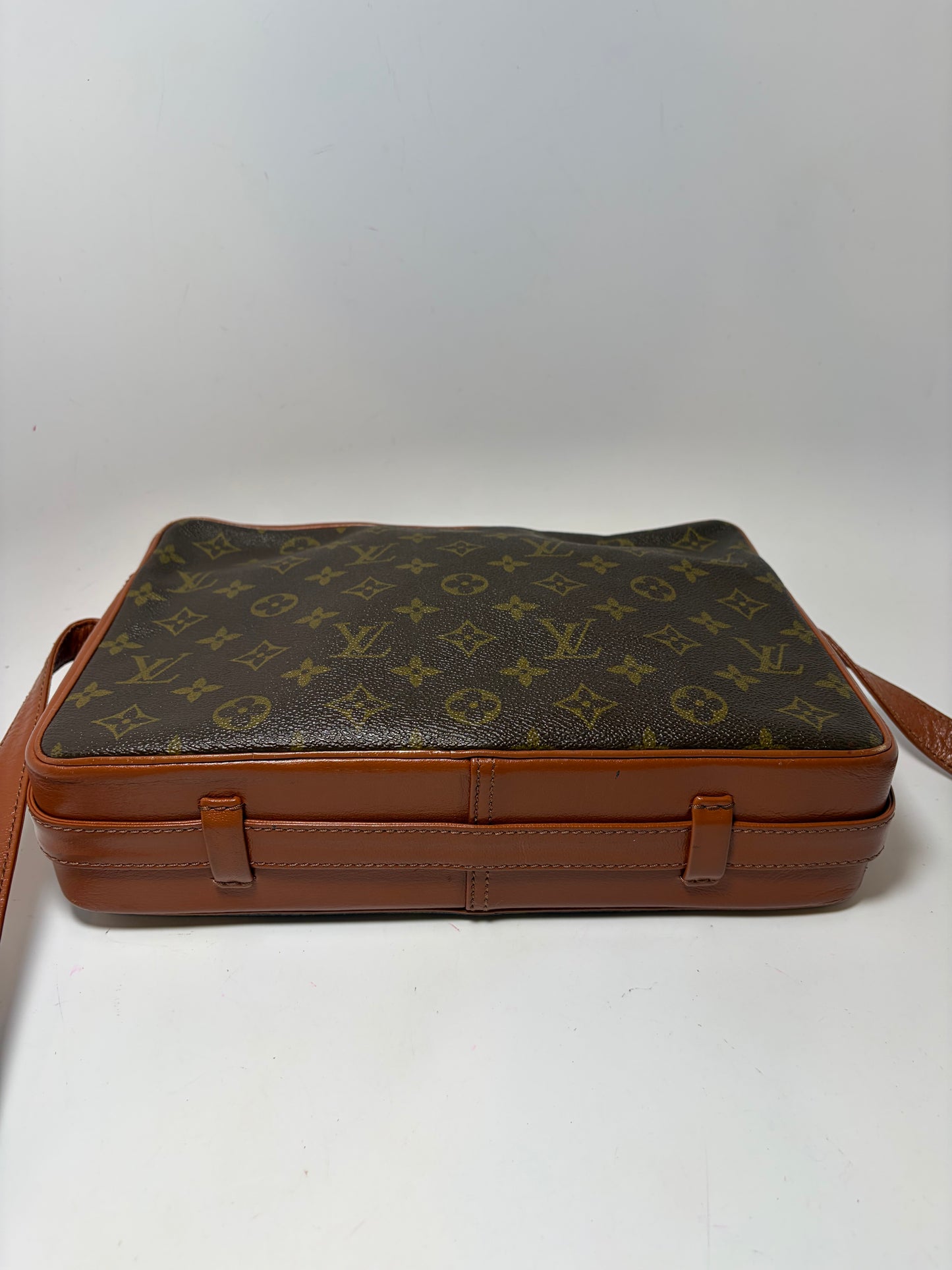 Louis Vuitton Sac Bandoulière Monogram Pre Date Code Shoulder Bag