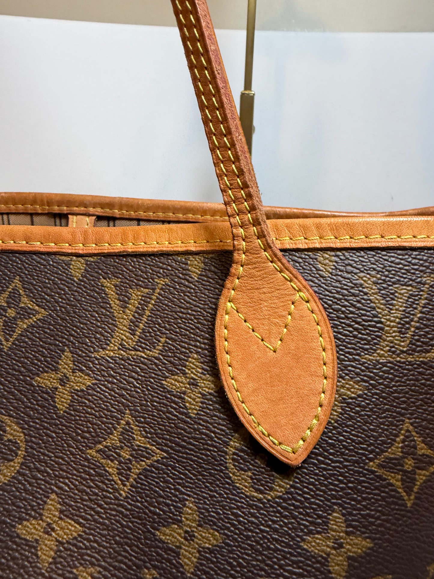 Louis Vuitton Neverfull MM Monogram Tote w/COA
