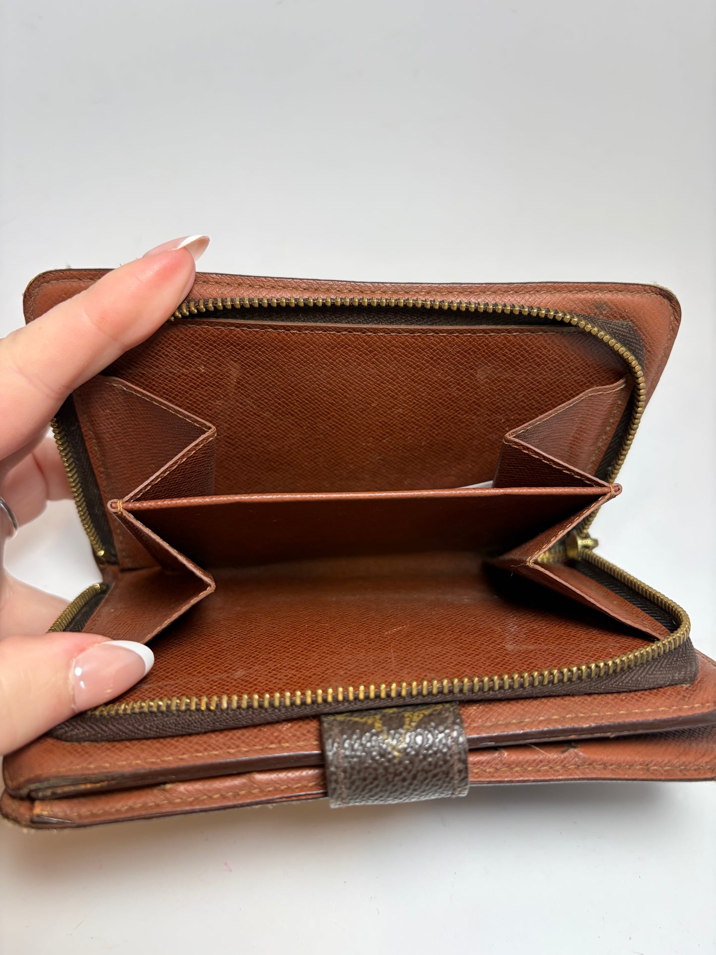 Louis Vuitton Porte Papier Passport Wallet Monogram