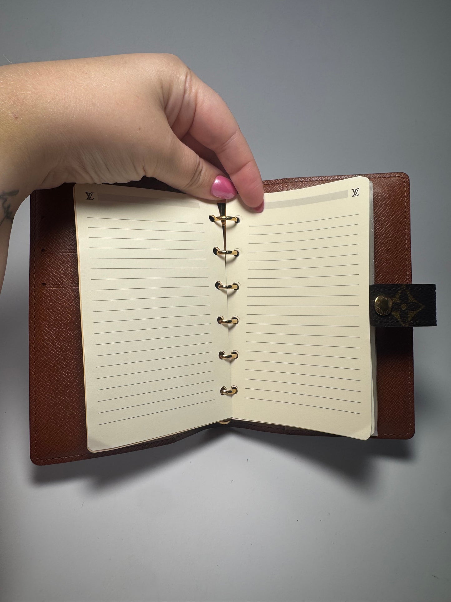 Louis Vuitton Agenda PM (Small Size)/Passport Holder comes with inserts