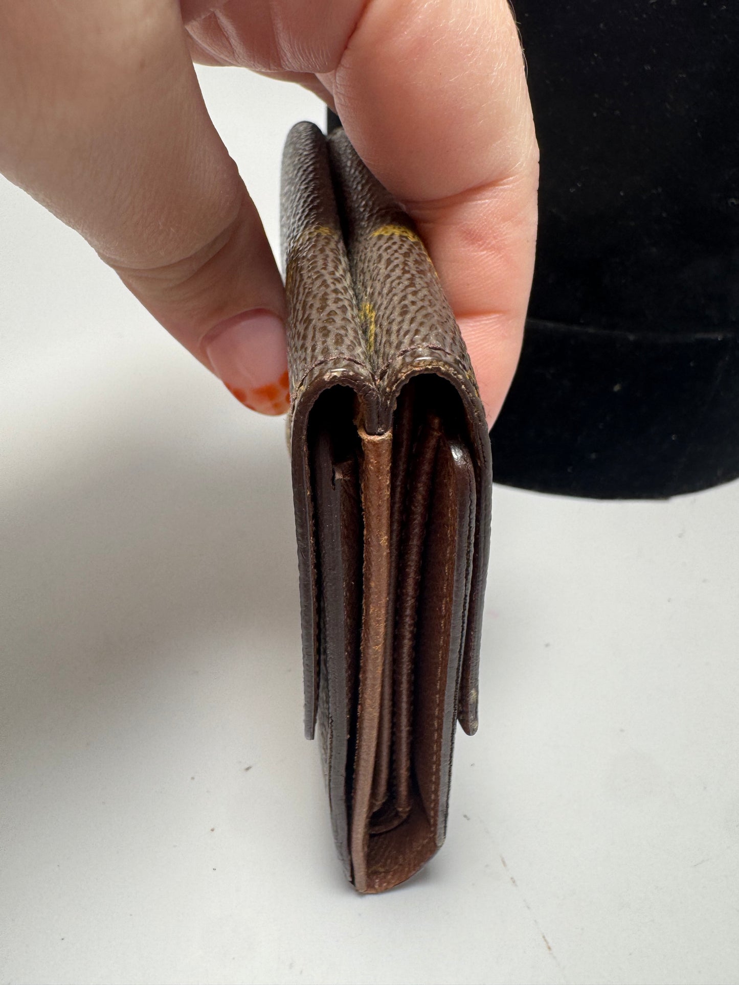 Louis Vuitton Elise Monogram Wallet - Fair Condition