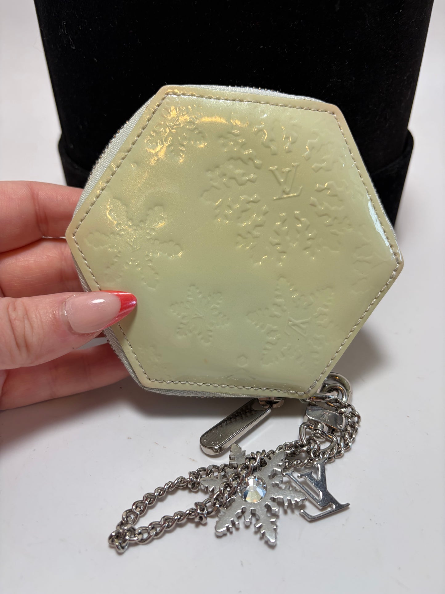 Louis Vuitton Porte Monnaie Flocon Bag Charm/Coin Purse Snow Flake