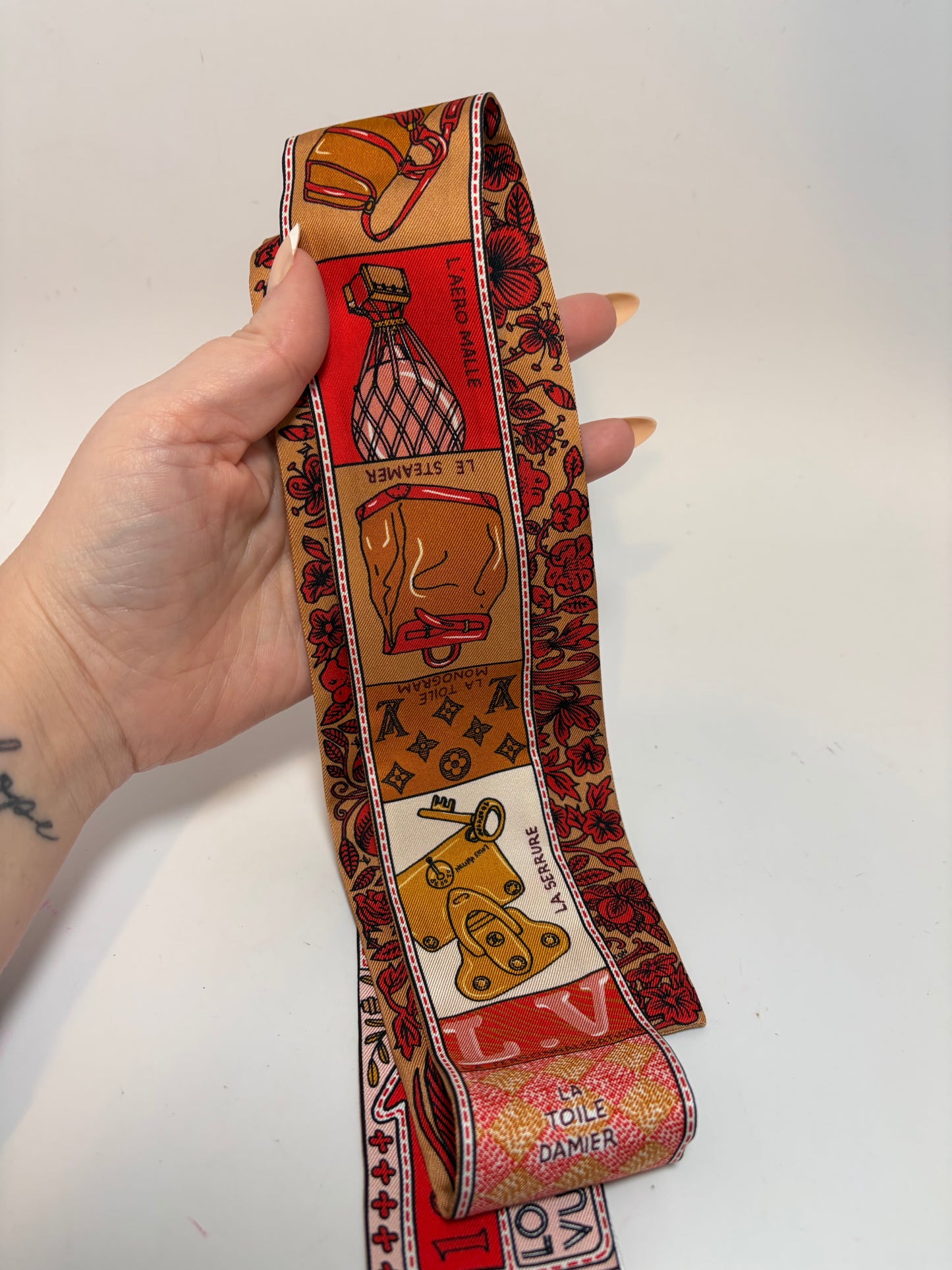 Louis Vuitton Silk Jeu De Louis BB Bandeau 1854