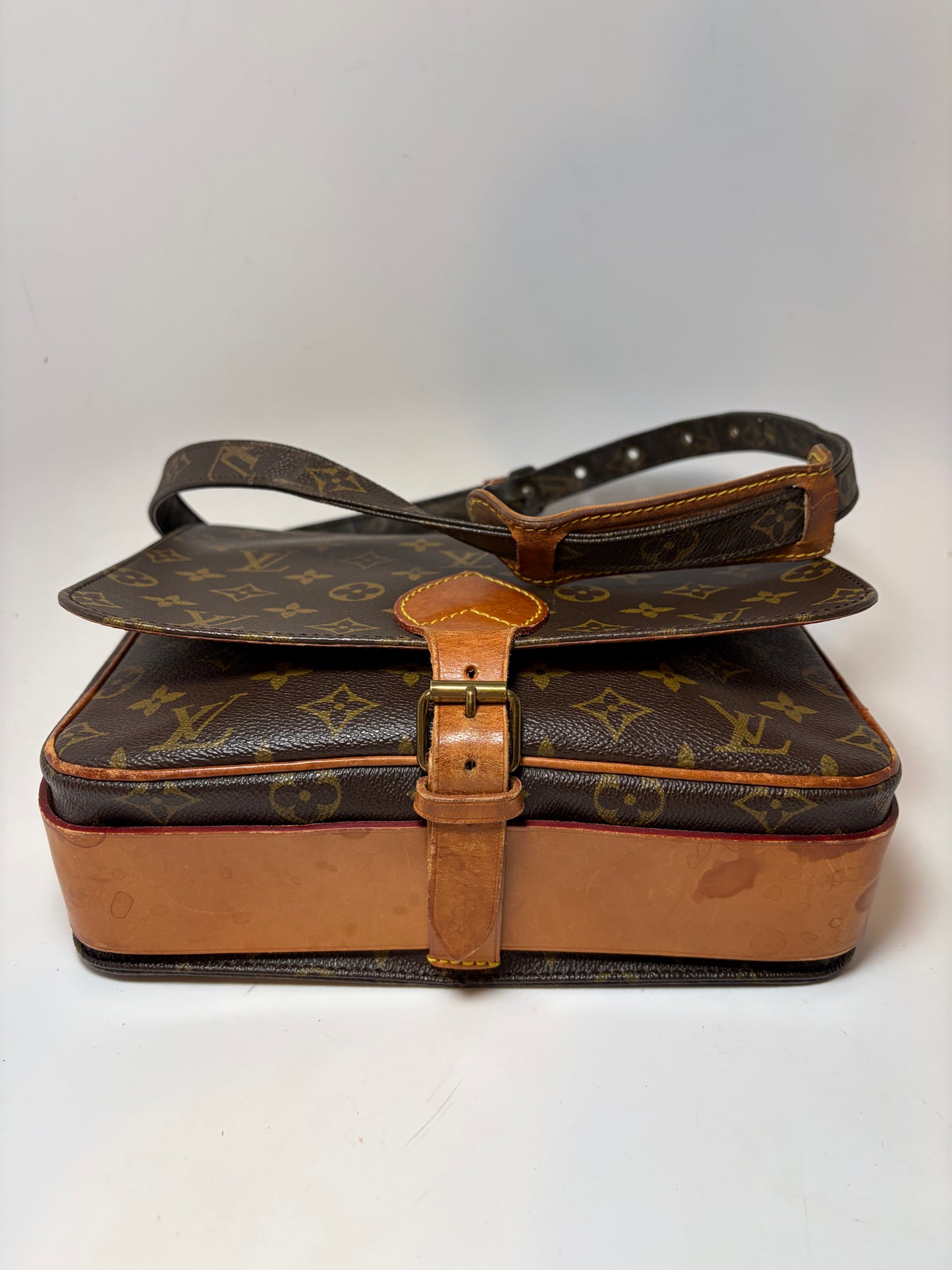 Louis Vuitton Cartouchière GM Monogram Crossbody/Shoulder Bag