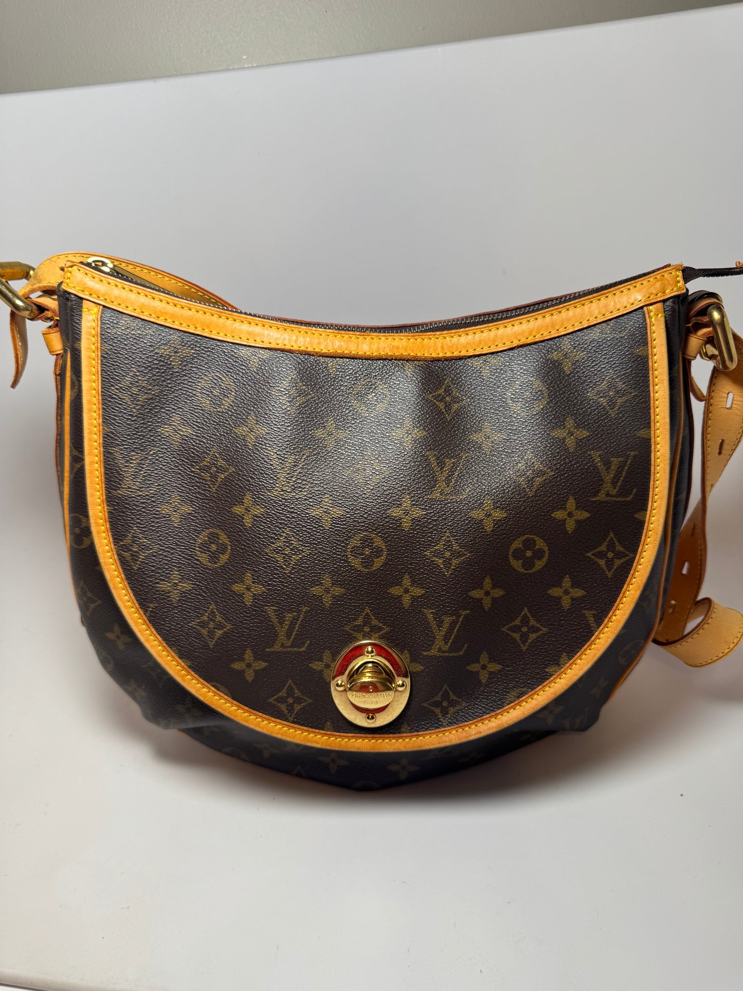 Louis Vuitton Tulum GM 2Way Crossbody/Shoulder Bag Monogram
