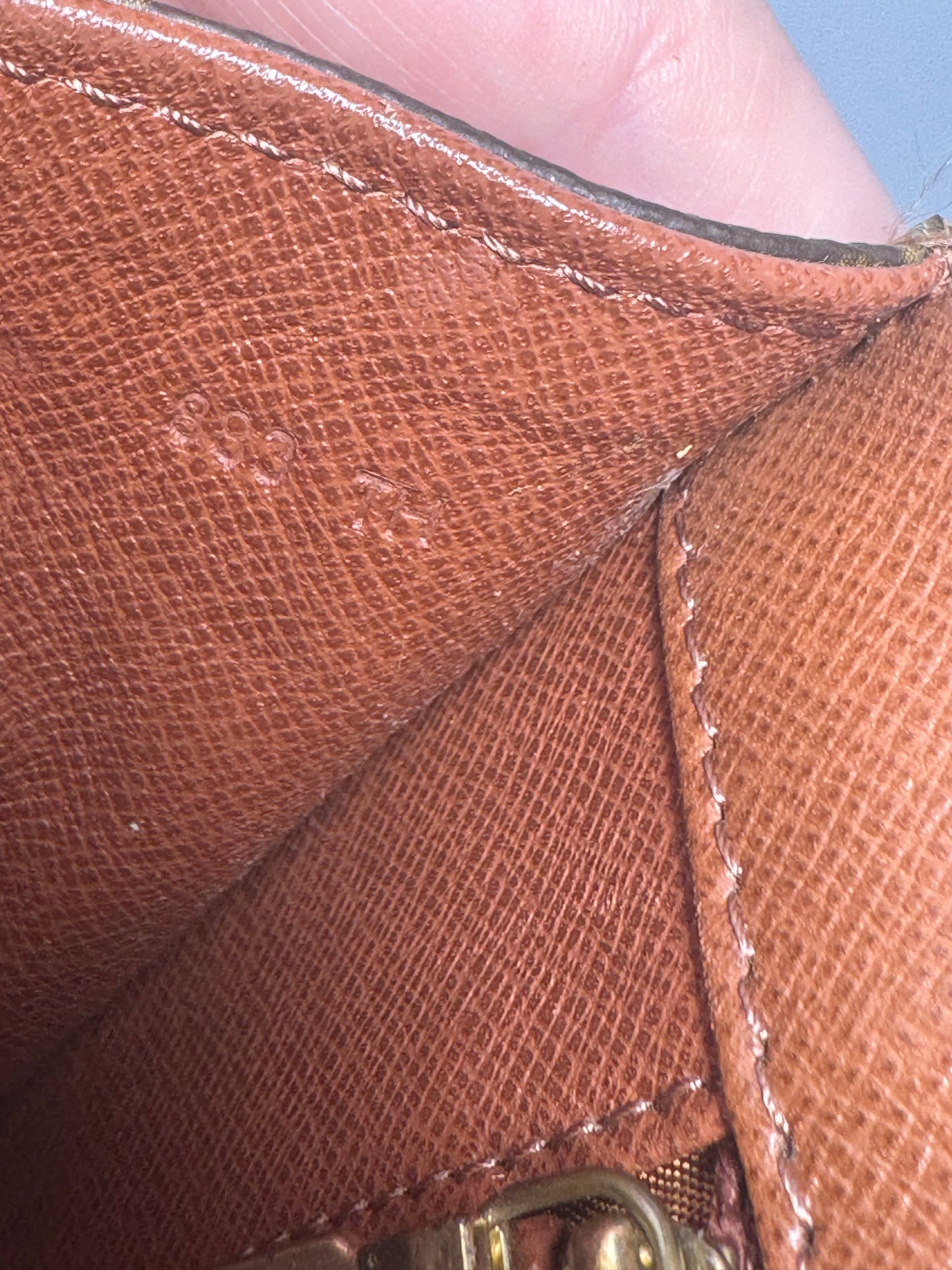 Louis Vuitton Pochette Dame Monogram Clutch