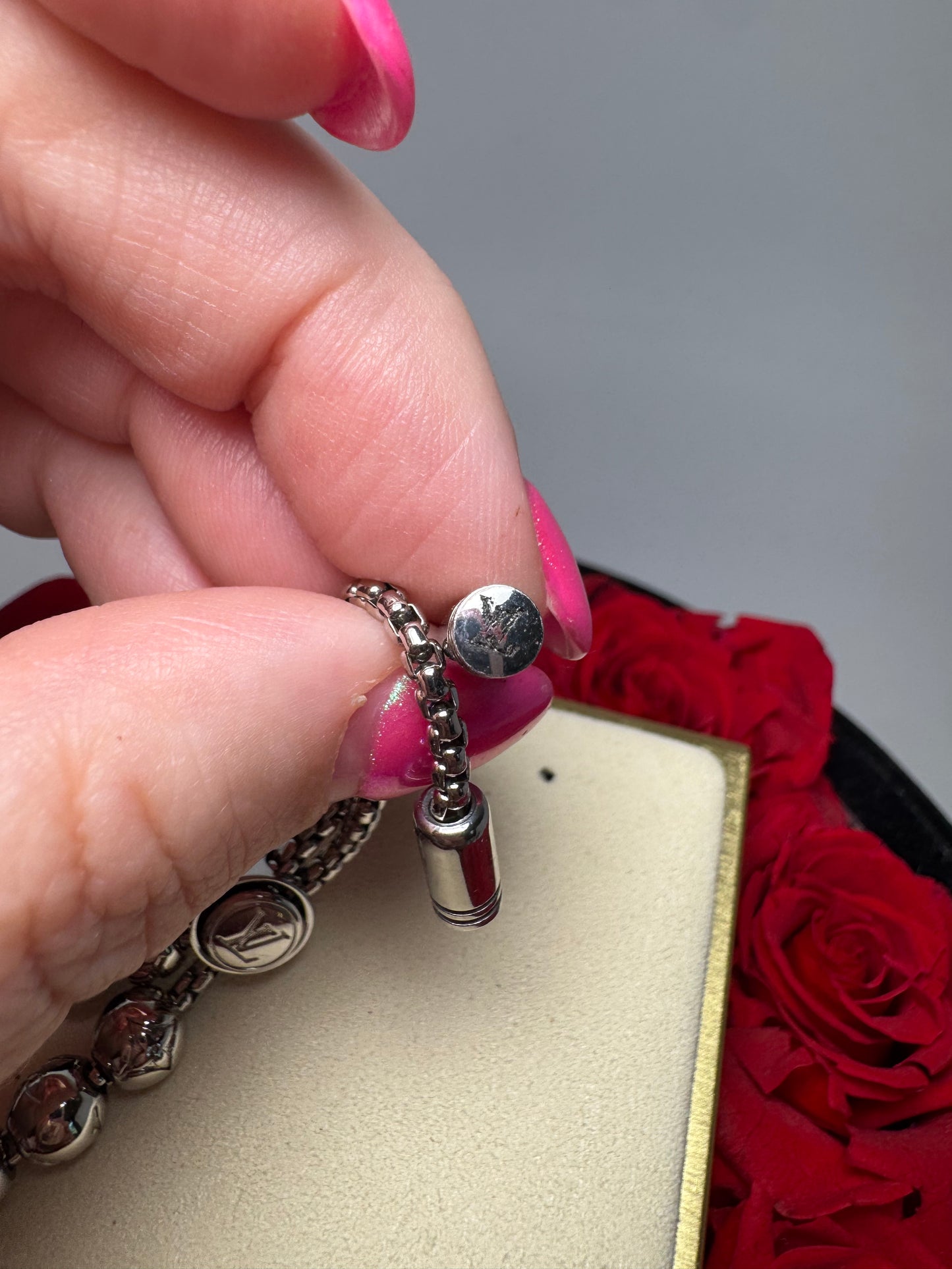 Louis Vuitton Monogram Beads Bracelet Onyx & Silver Unisex