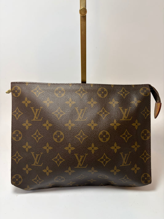 Louis Vuitton Toiletry Pouch 26, Made in France