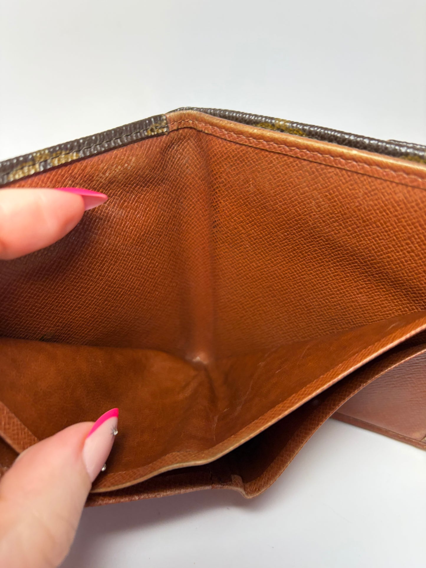 Louis Vuitton Elise Monogram Wallet- Pre Date Code, Made in France