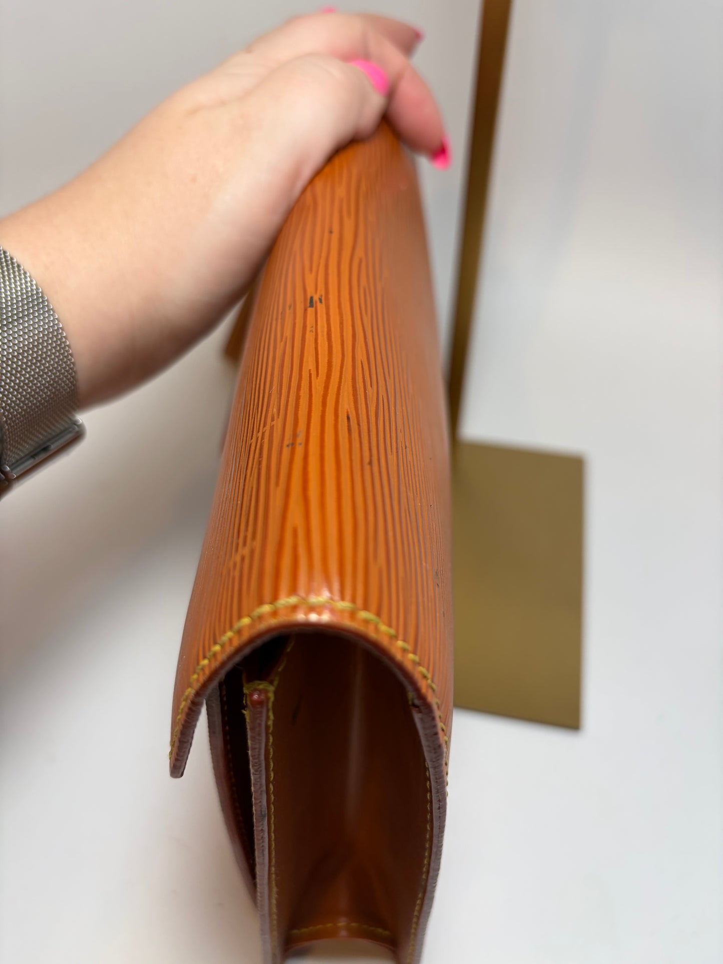 Louis Vuitton Pochette Sellier Draggone Clutch/Wristlet Cognac Epi Leather