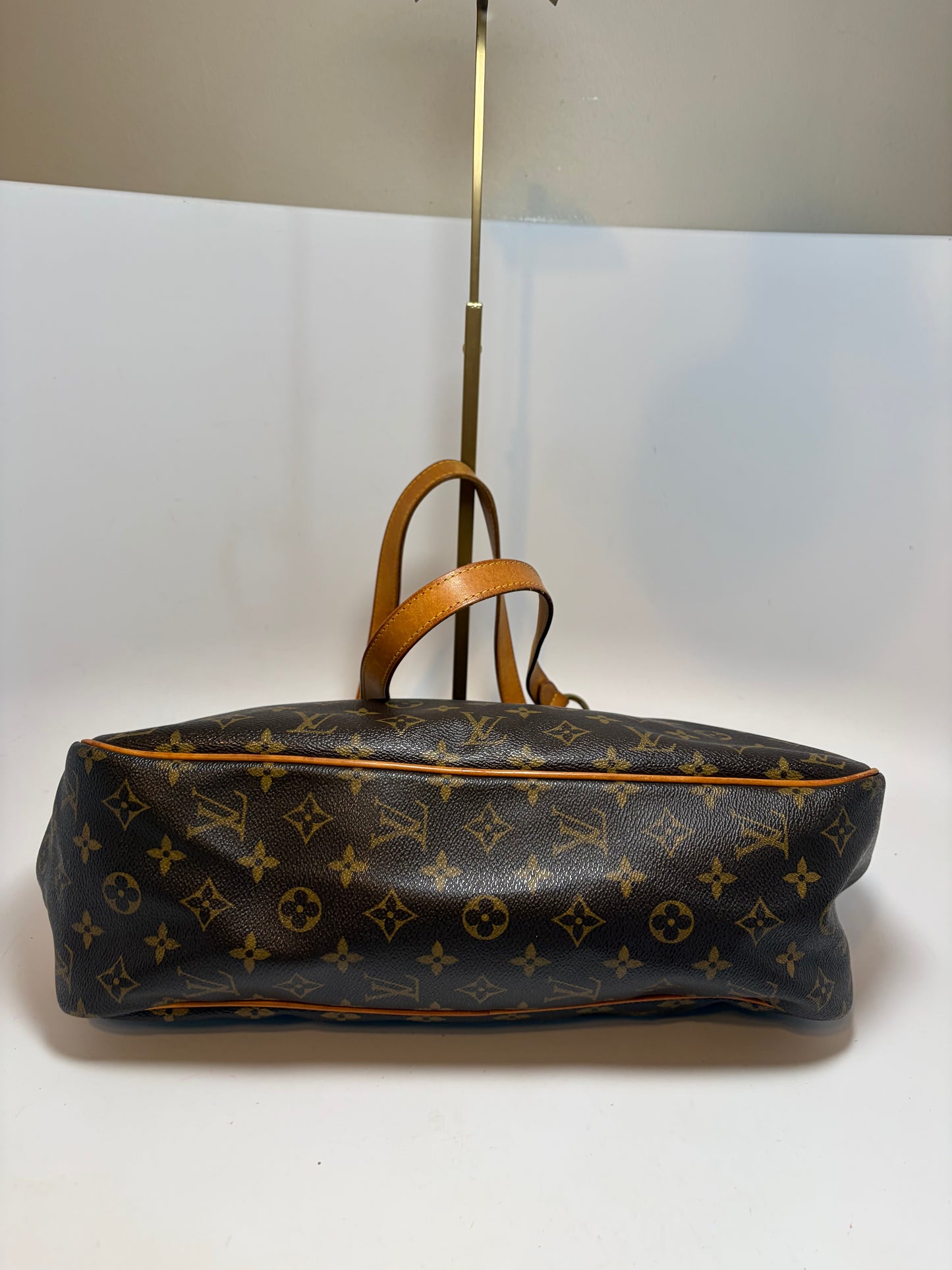 Louis Vuitton Batignolles Horizontal Monogram Tote Bag