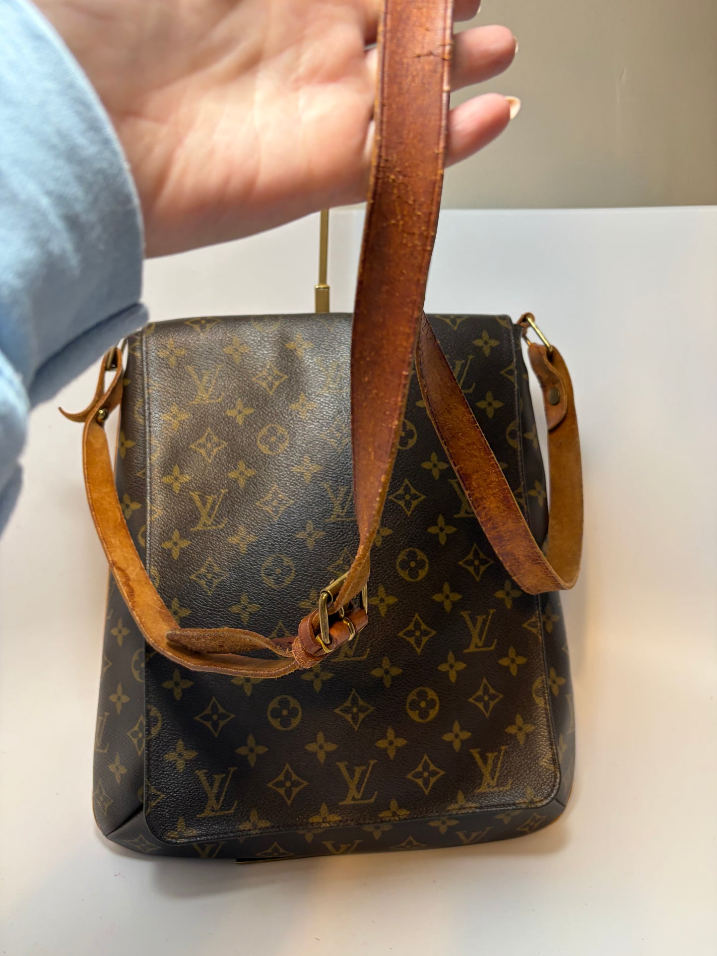 Louis Vuitton Musette Salsa GM Monogram Crossbody/Shoulder Bag