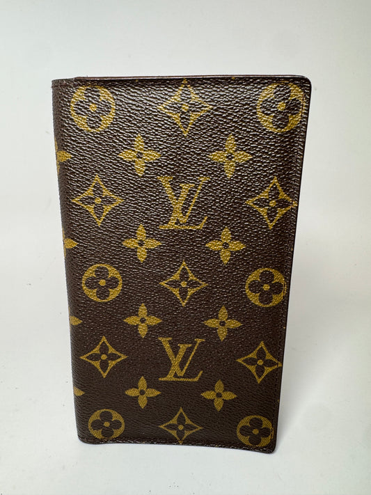 Louis Vuitton Monogram Porte-Valeurs Cartes Crédit Slim Passport Cover Wallet