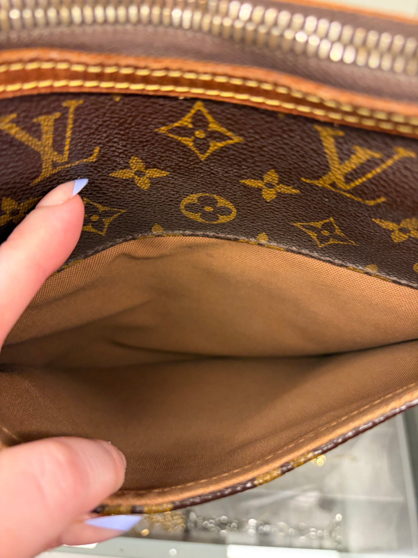 Louis Vuitton Odeon MM Monogram Crossbody