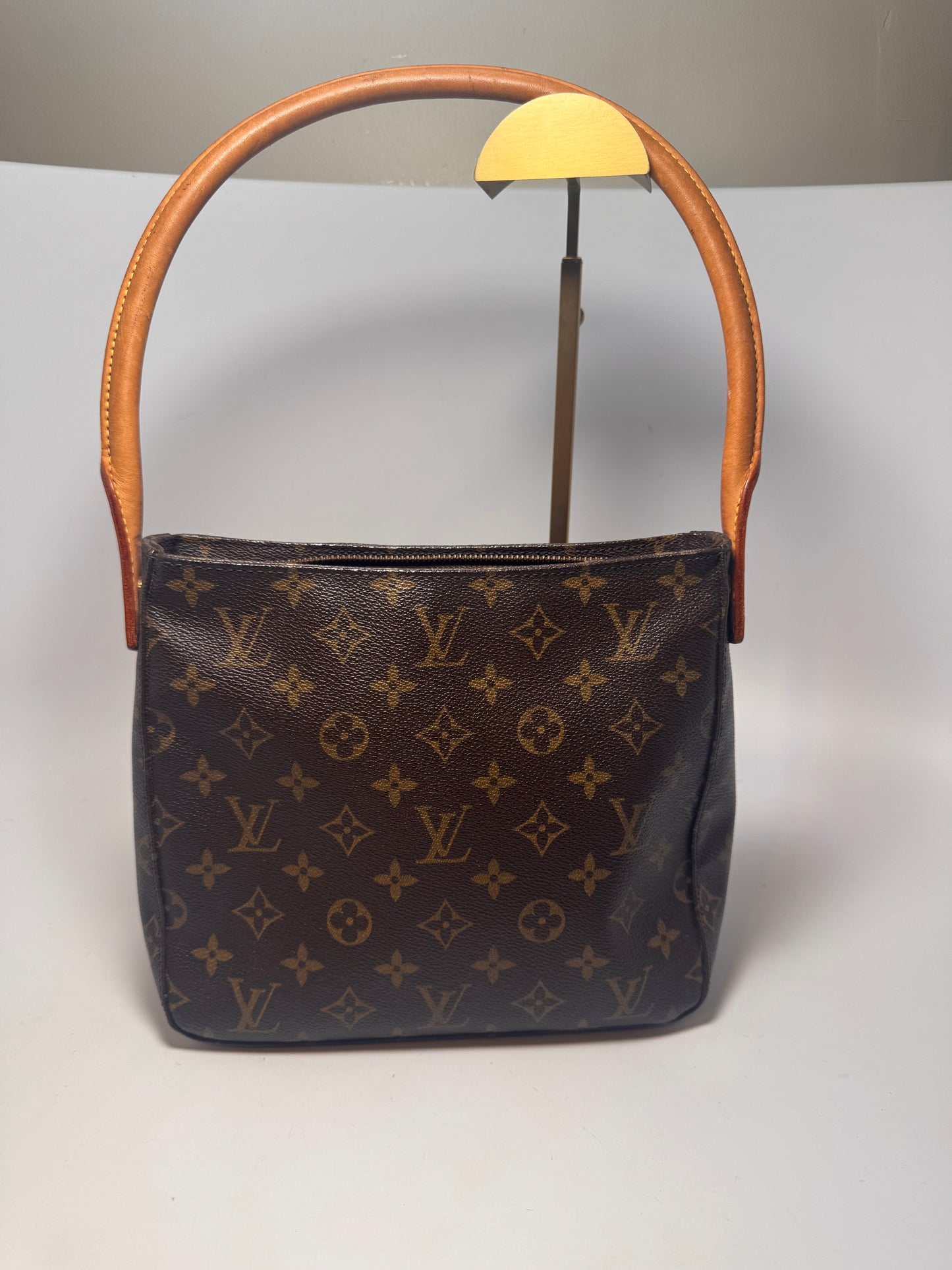 Louis Vuitton Looping MM Monogram Shoulder Bag