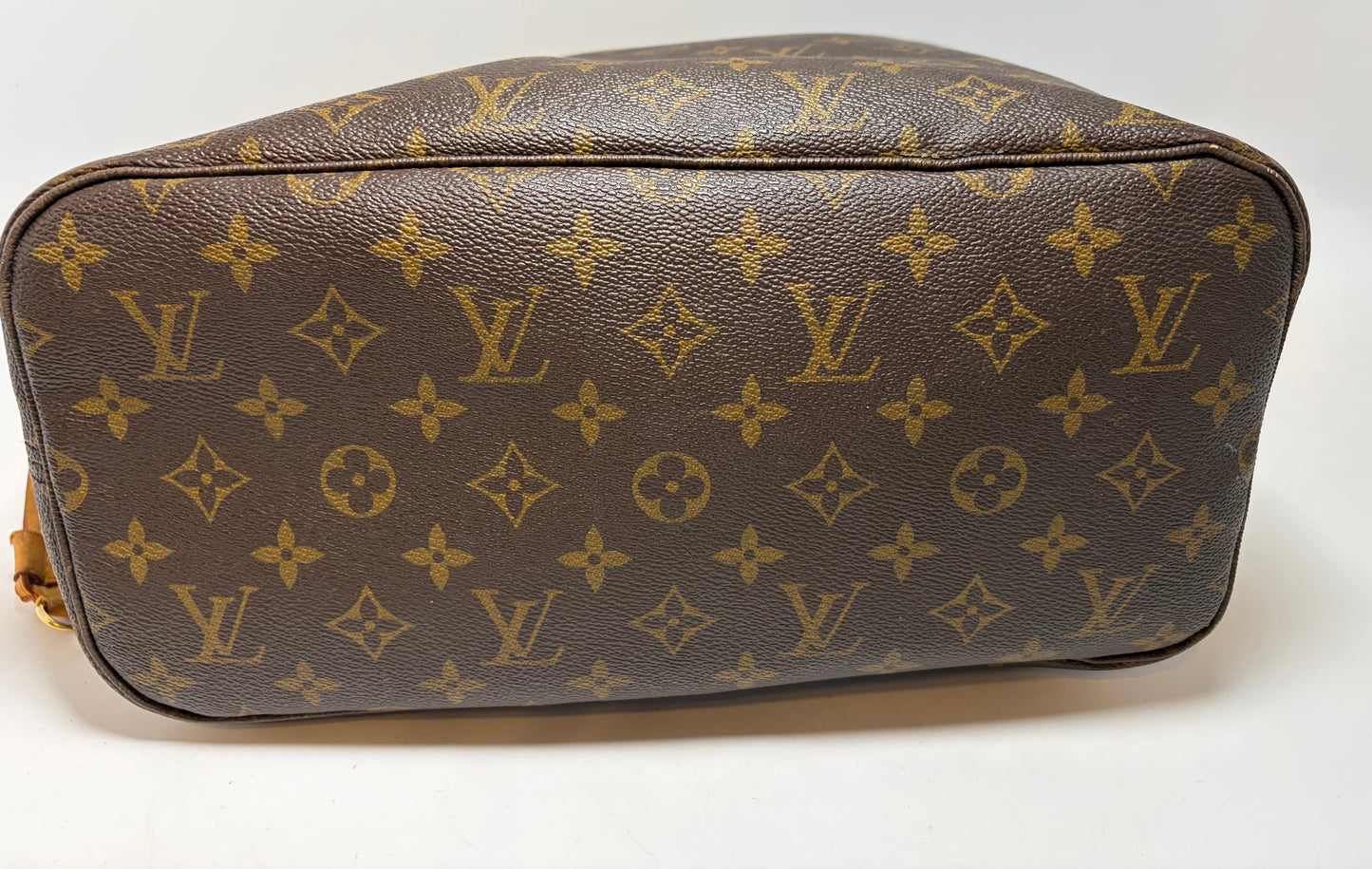 Louis Vuitton Monogram Neverfull MM Tote