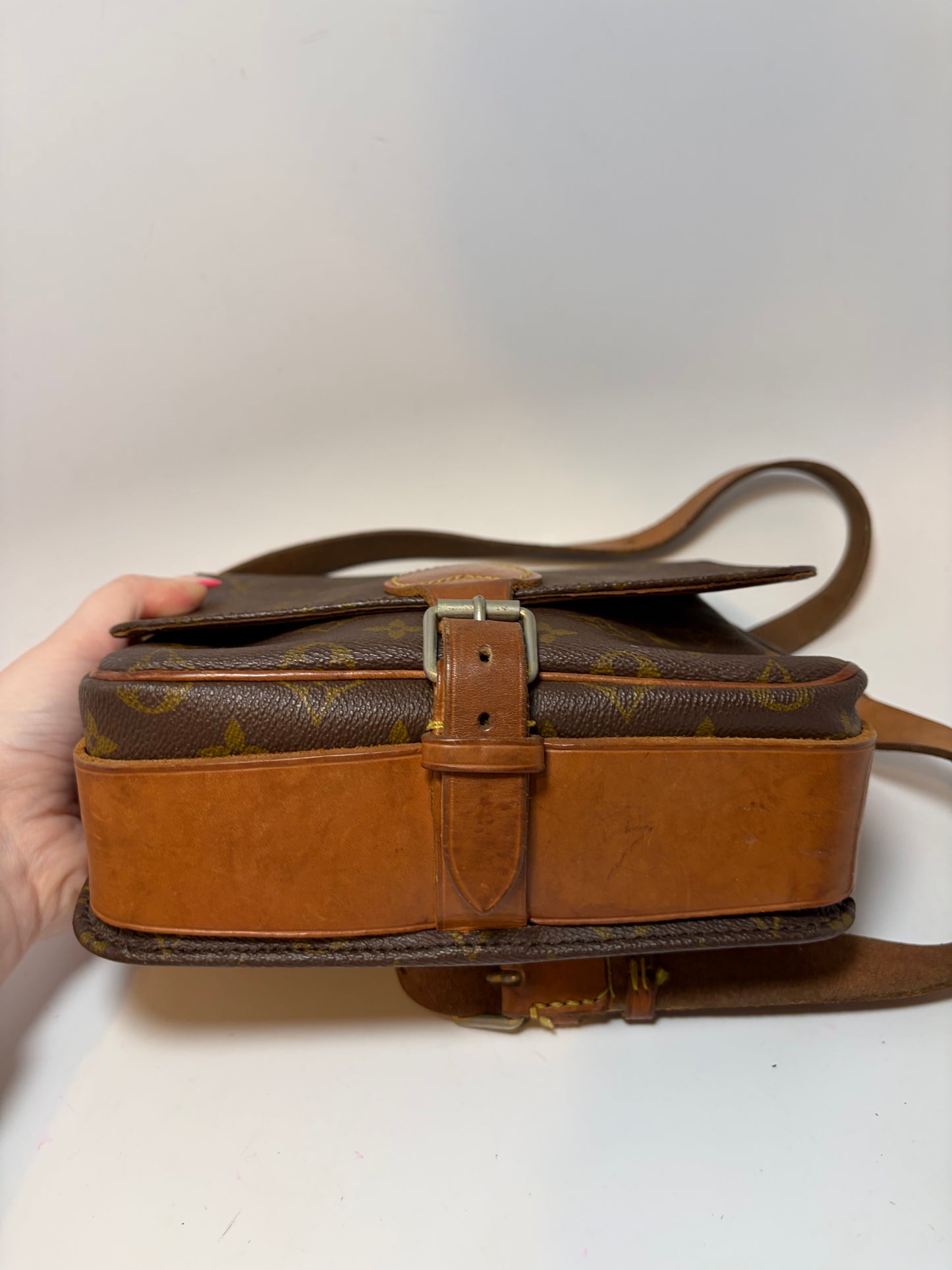 Louis Vuitton Cartouchière MM Monogram Crossbody