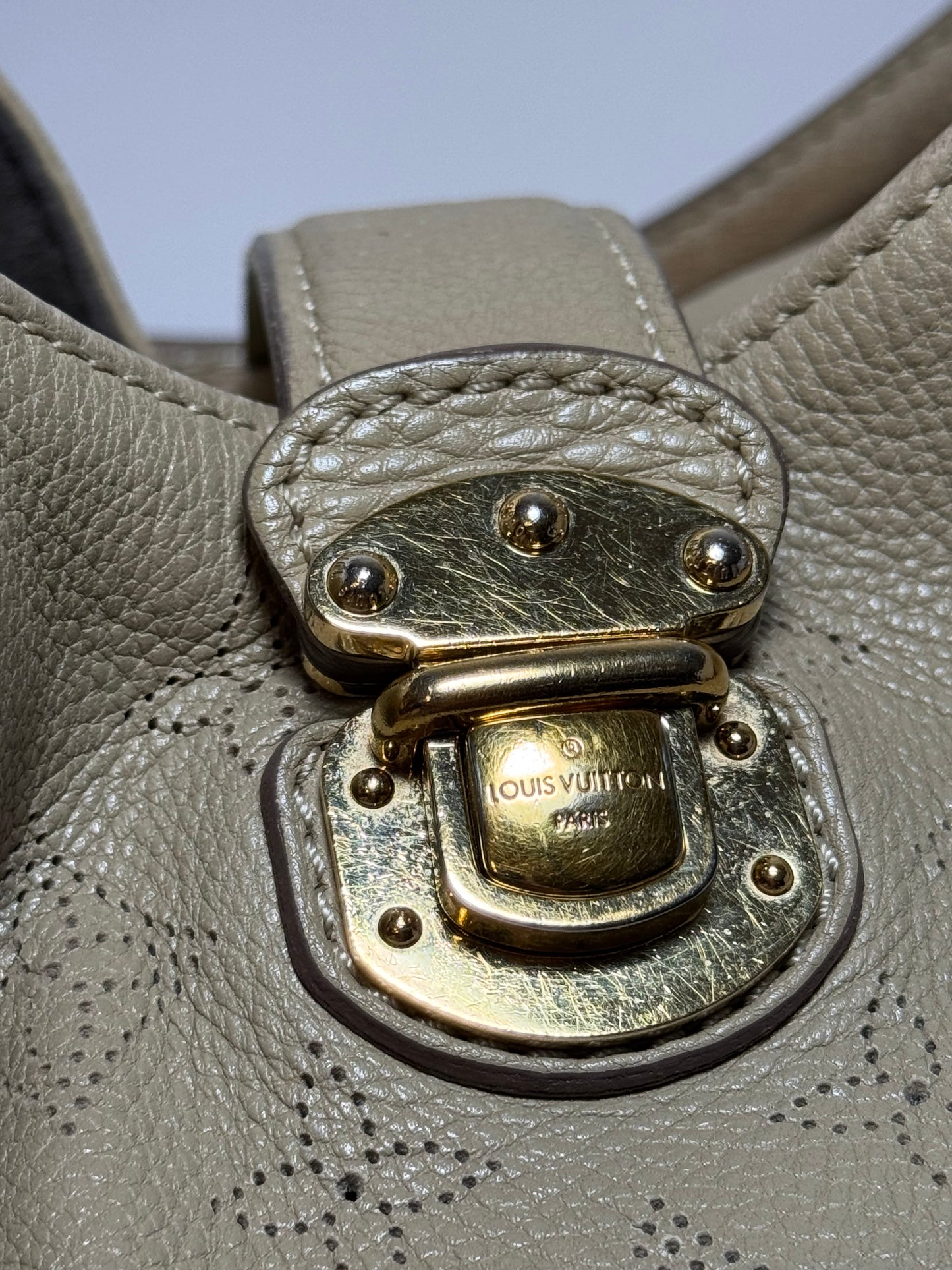 Louis Vuitton Mahina Hobo L Biscuit Perforated Monogram Leather Shoulder Bag w/COA