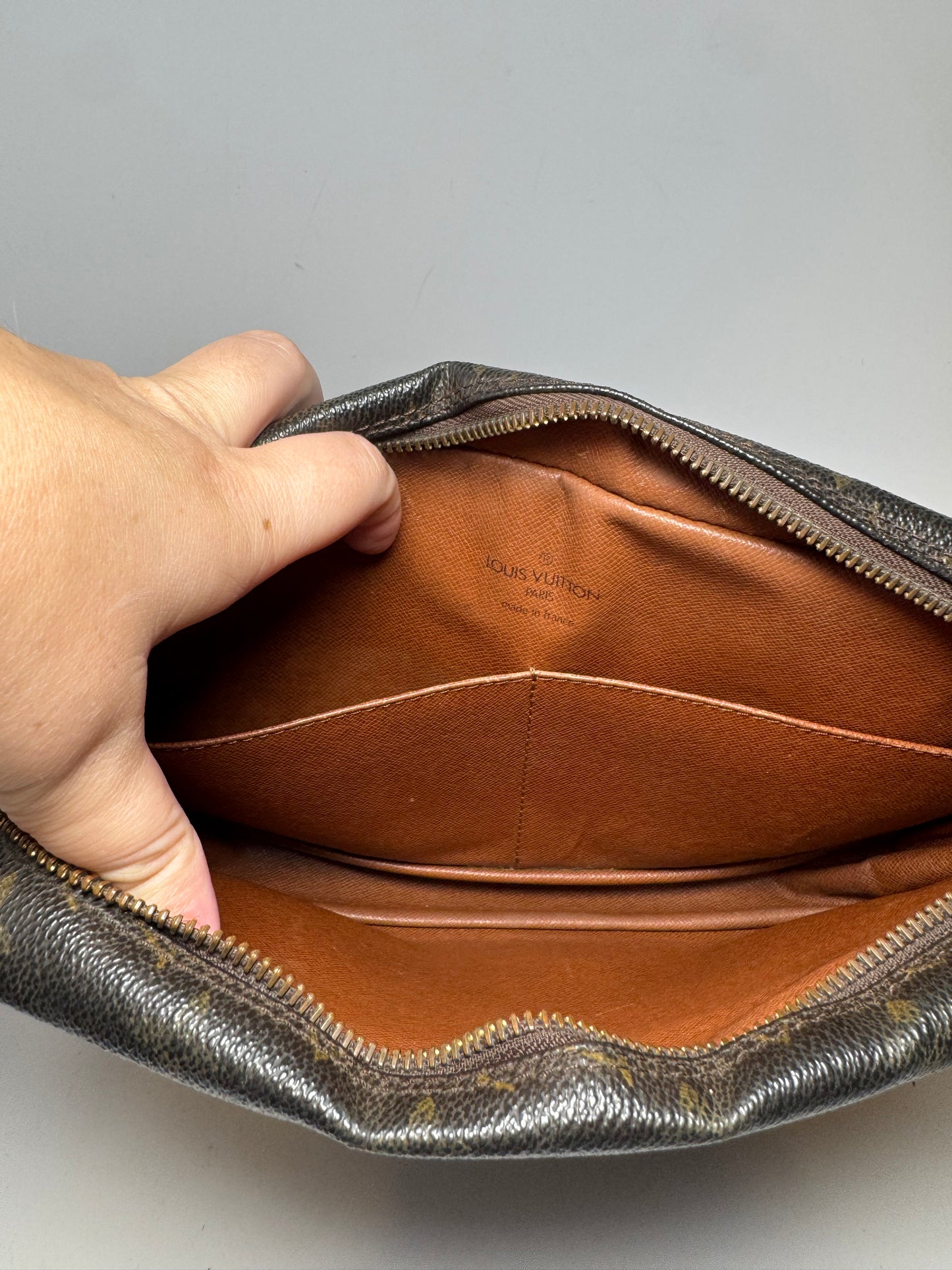 Louis Vuitton Compiegne 28 Pouch Monogram Toiletry Bag