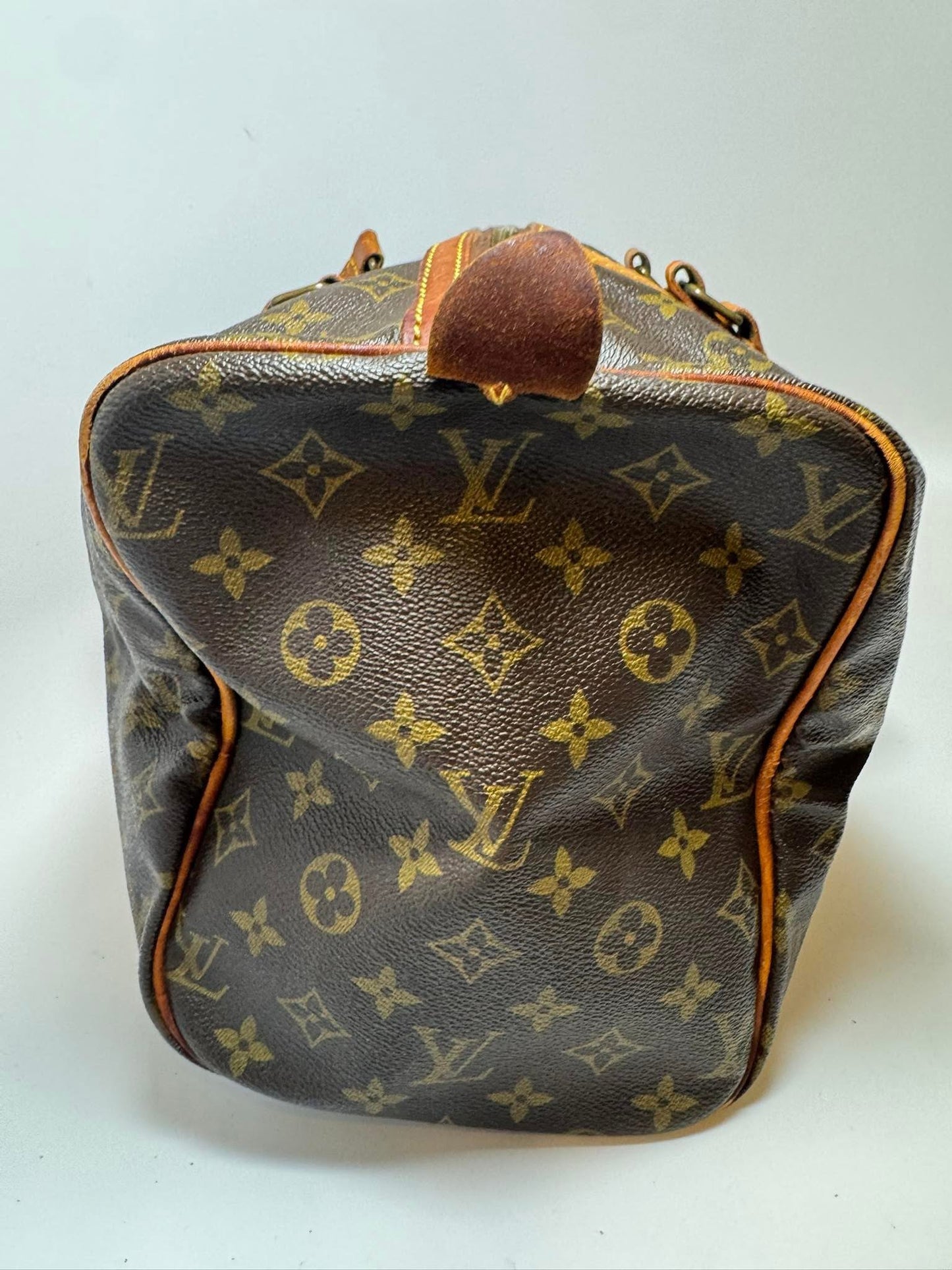 Louis Vuitton Sac souple 35 Monogram Satchel Vintage Pre Date Code