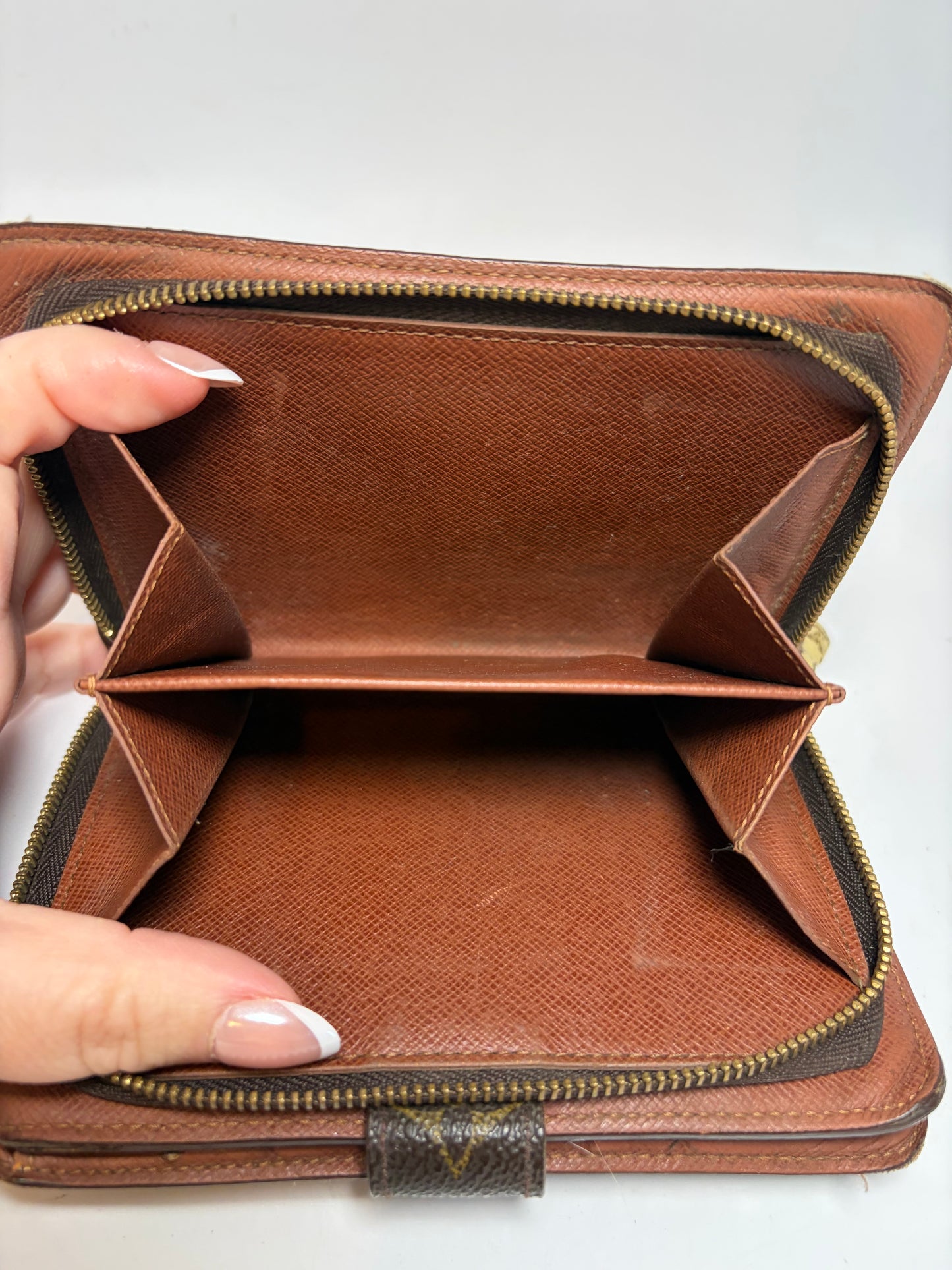 Louis Vuitton Porte Papier Passport Wallet Monogram