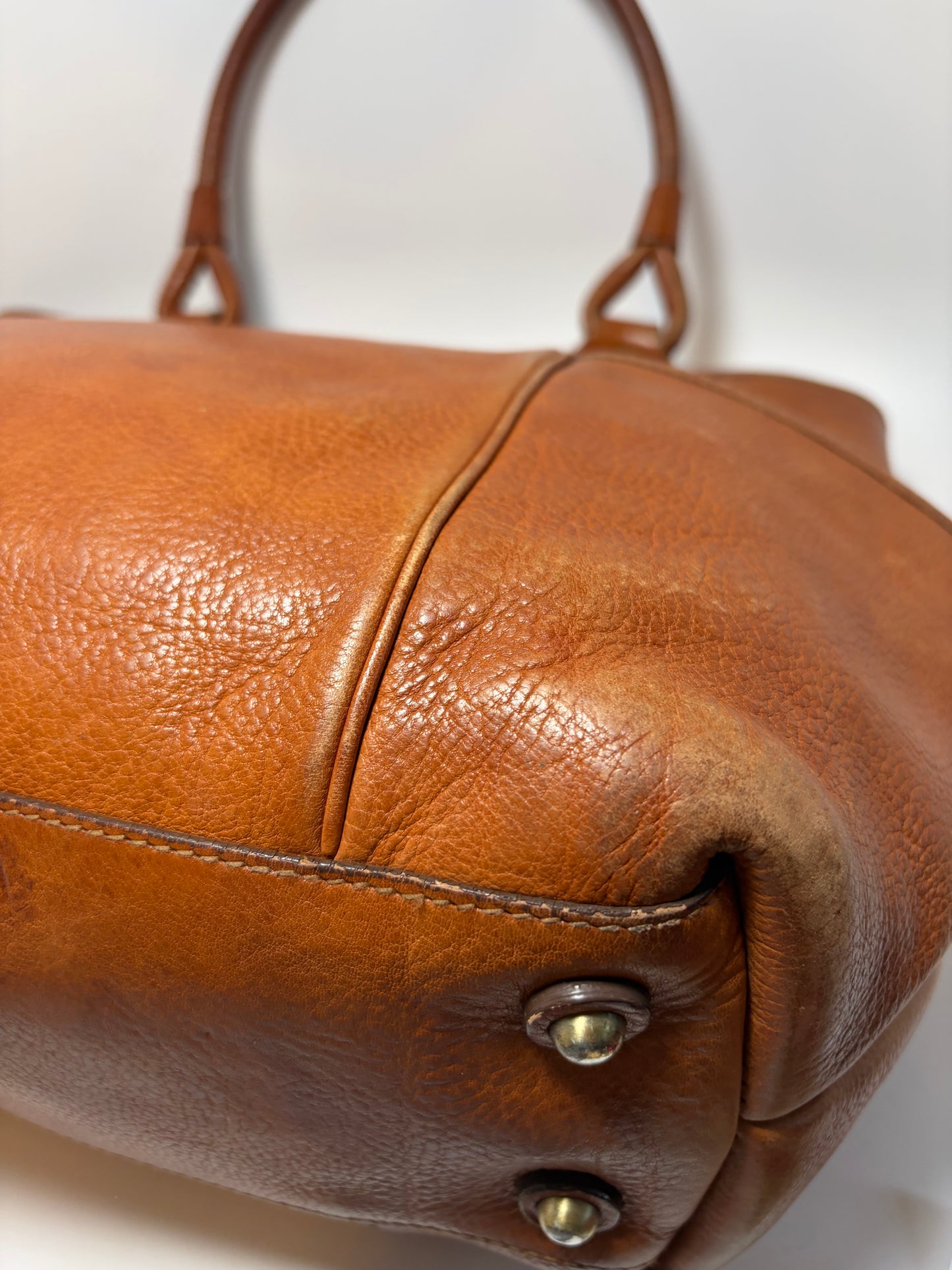 Burberry Large Pebbled Leather Tote W/Plaid Check Interior