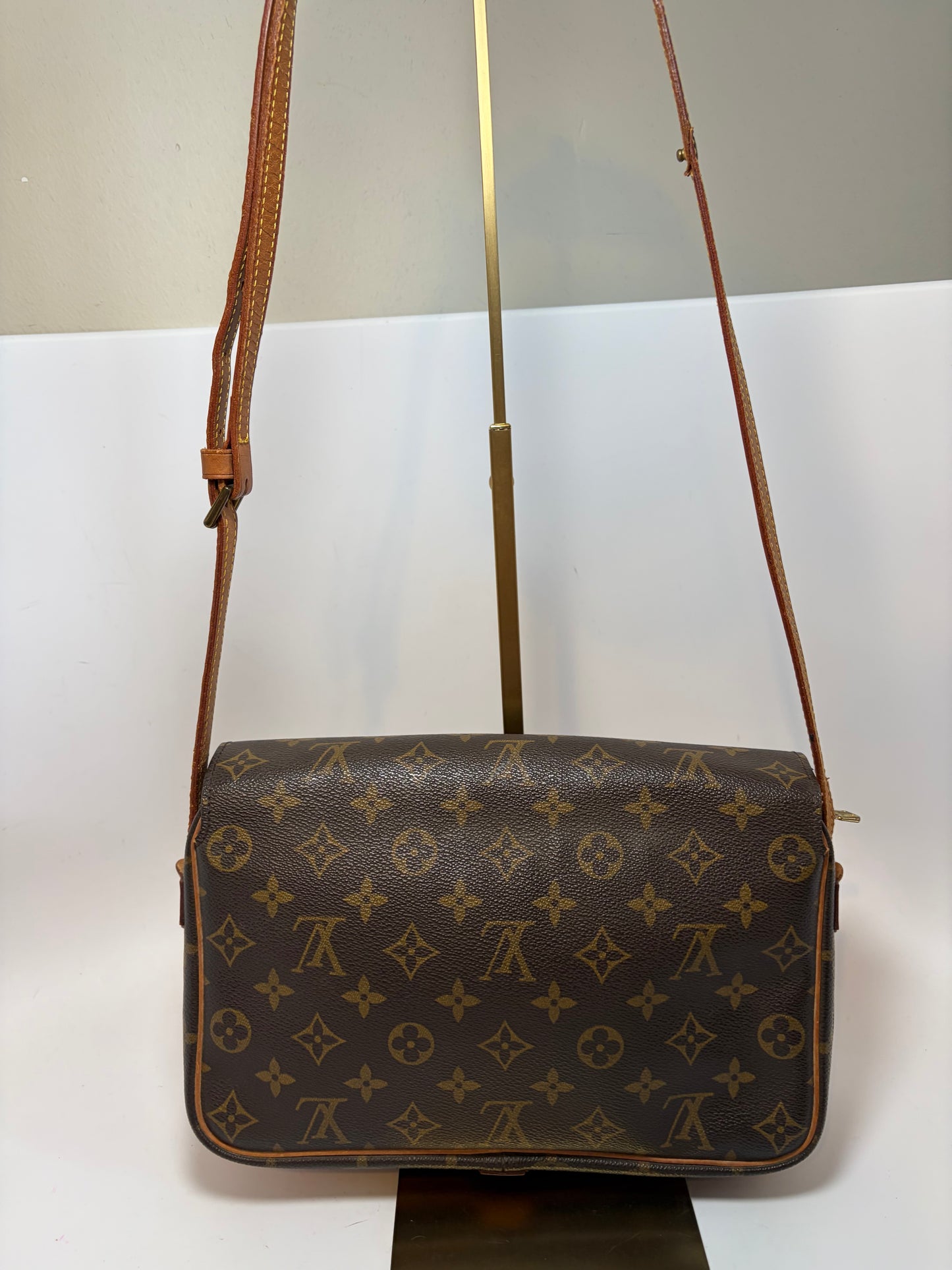 Louis Vuitton Saint Germain 28 Monogram Crossbody