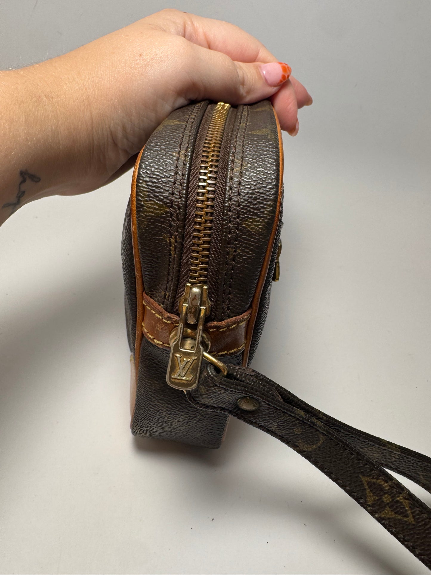 Louis Vuitton Marly Draggone Clutch Monogram