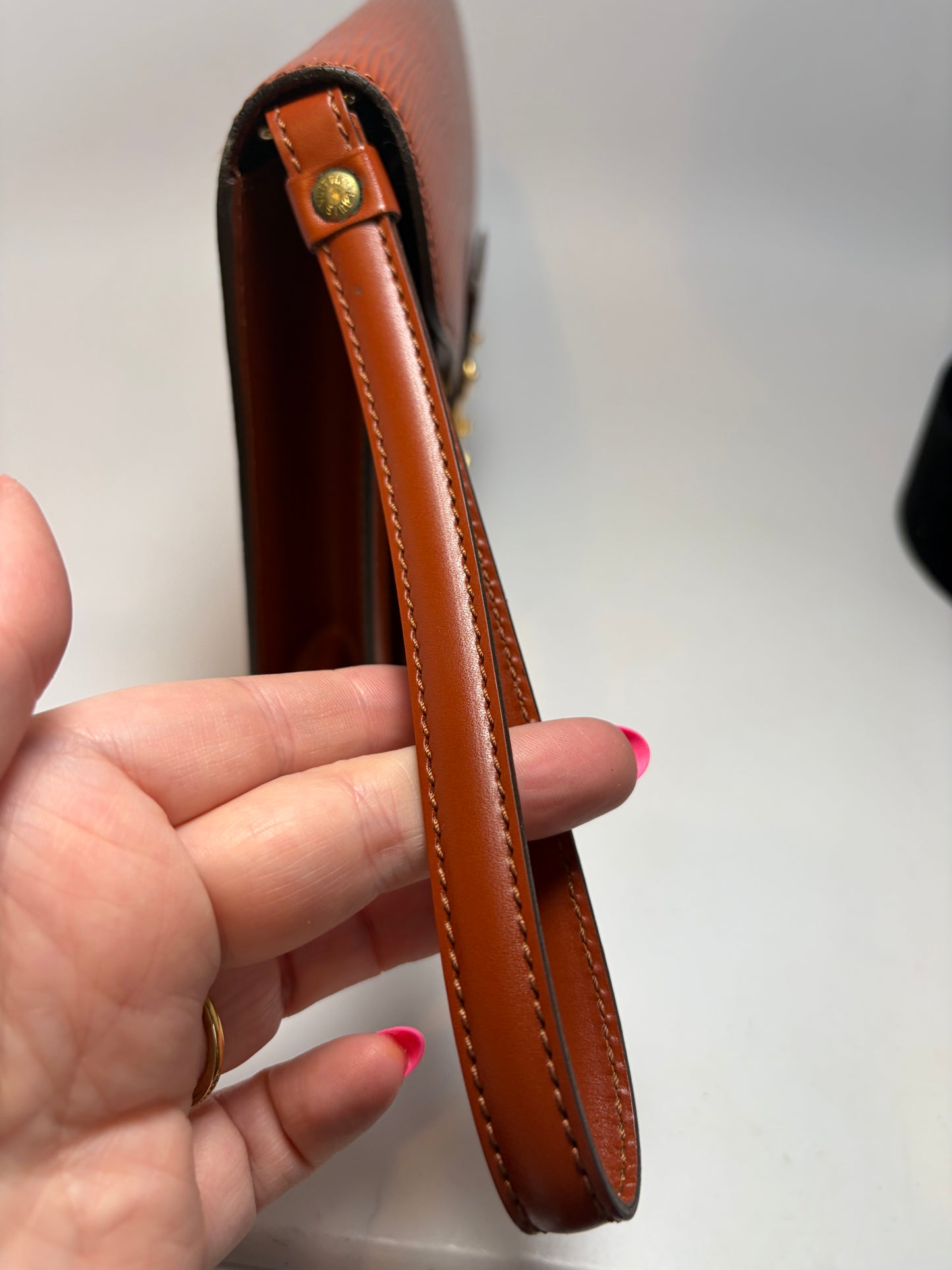 Louis Vuitton Pochette Sellier Draggone Clutch/Wristlet Kenyan Fawn Brown Epi Leather