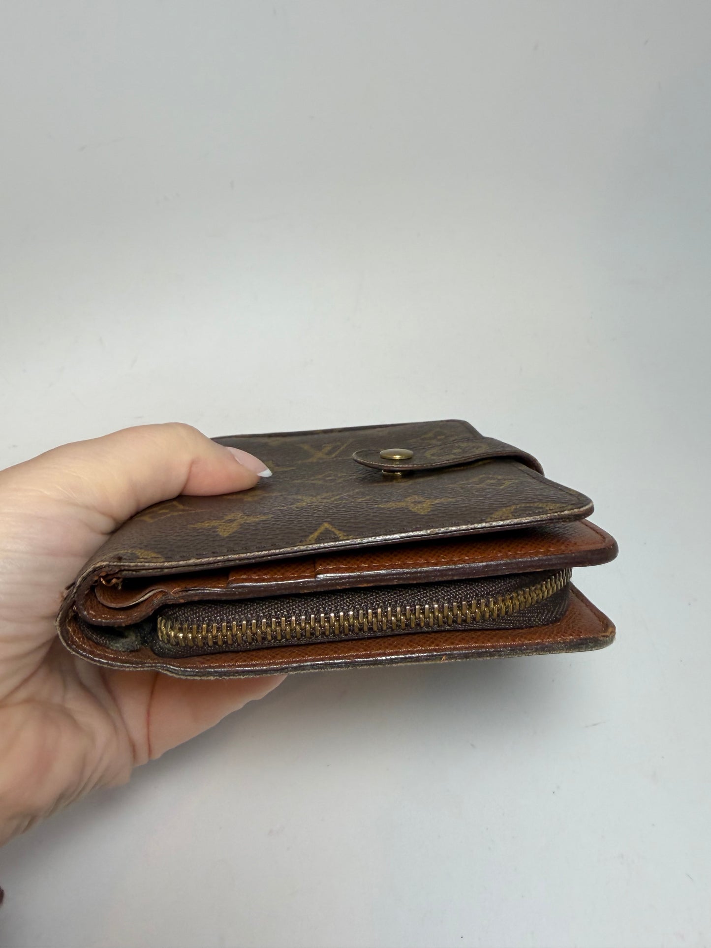 Louis Vuitton Porte Papier Passport Wallet Monogram