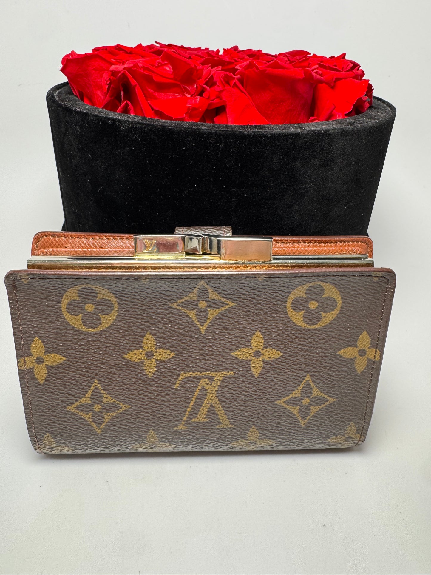 Louis Vuitton French Purse Kiss Lock Monogram Wallet
