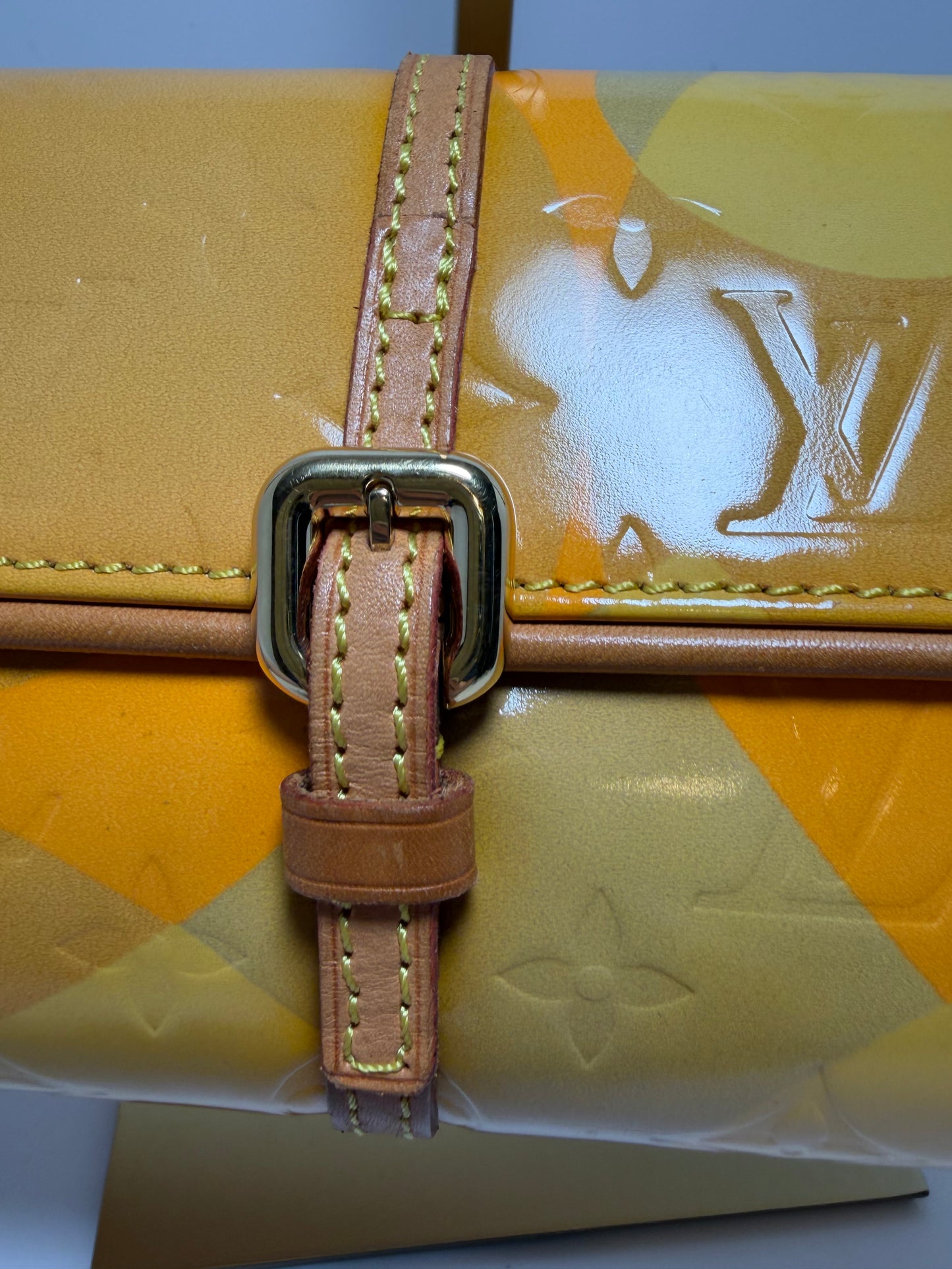 Louis Vuitton Monogram Vernis Fleurs Pochette Vintage Crossbody