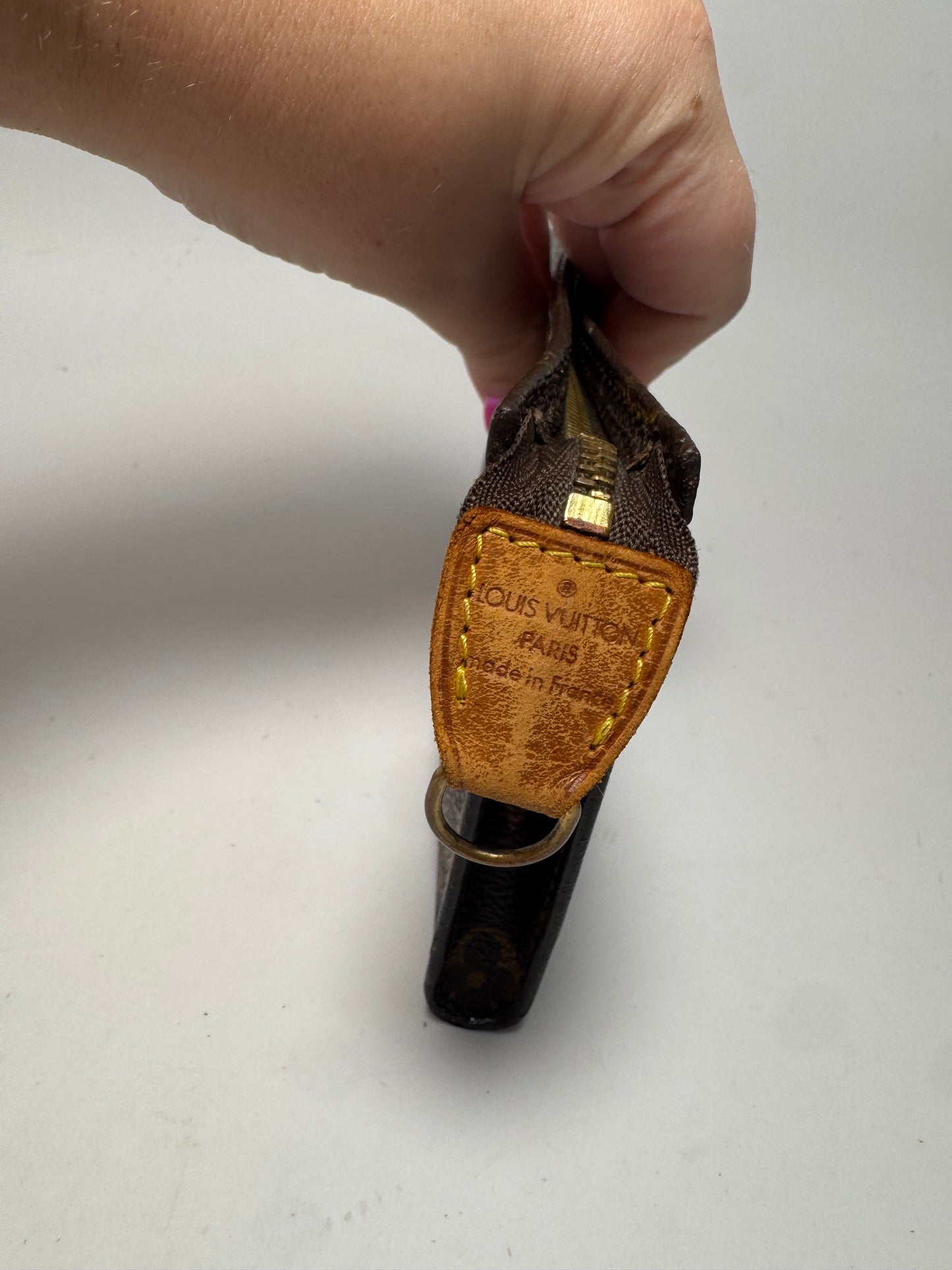 Louis Vuitton Bucket GM Toiletry Bag Monogram w/Certificate of Authenticity