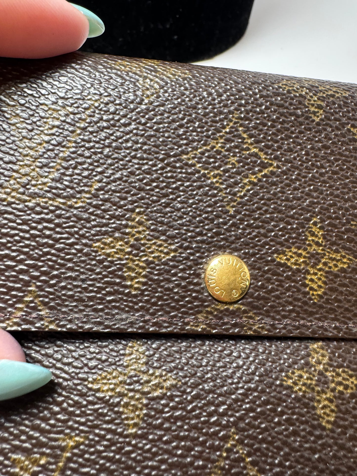 Louis Vuitton Sarah Monogram Wallet